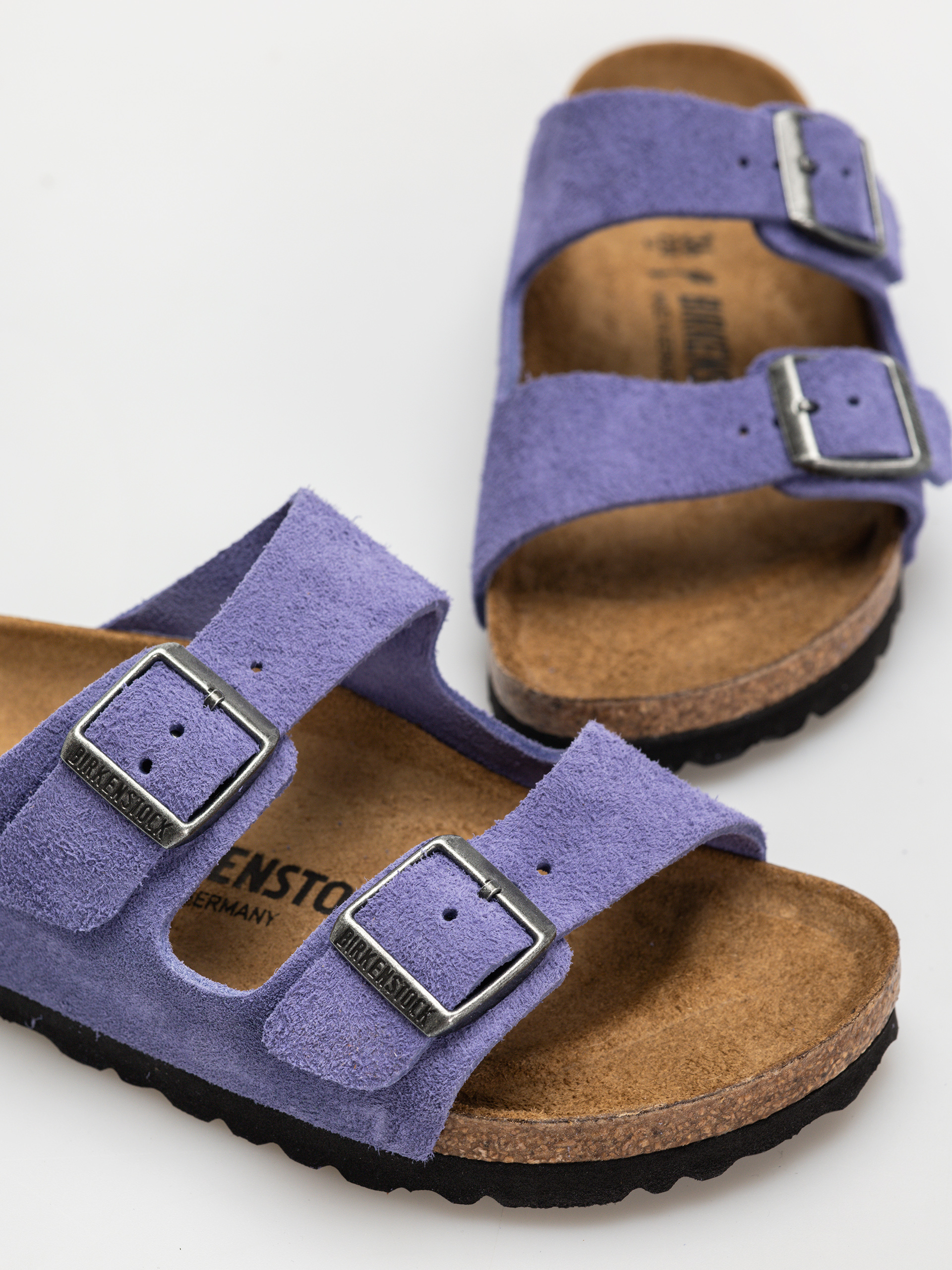 Birkenstock Arizona Suede Leather Narrow Wmn Flip Flops (purple dusk)