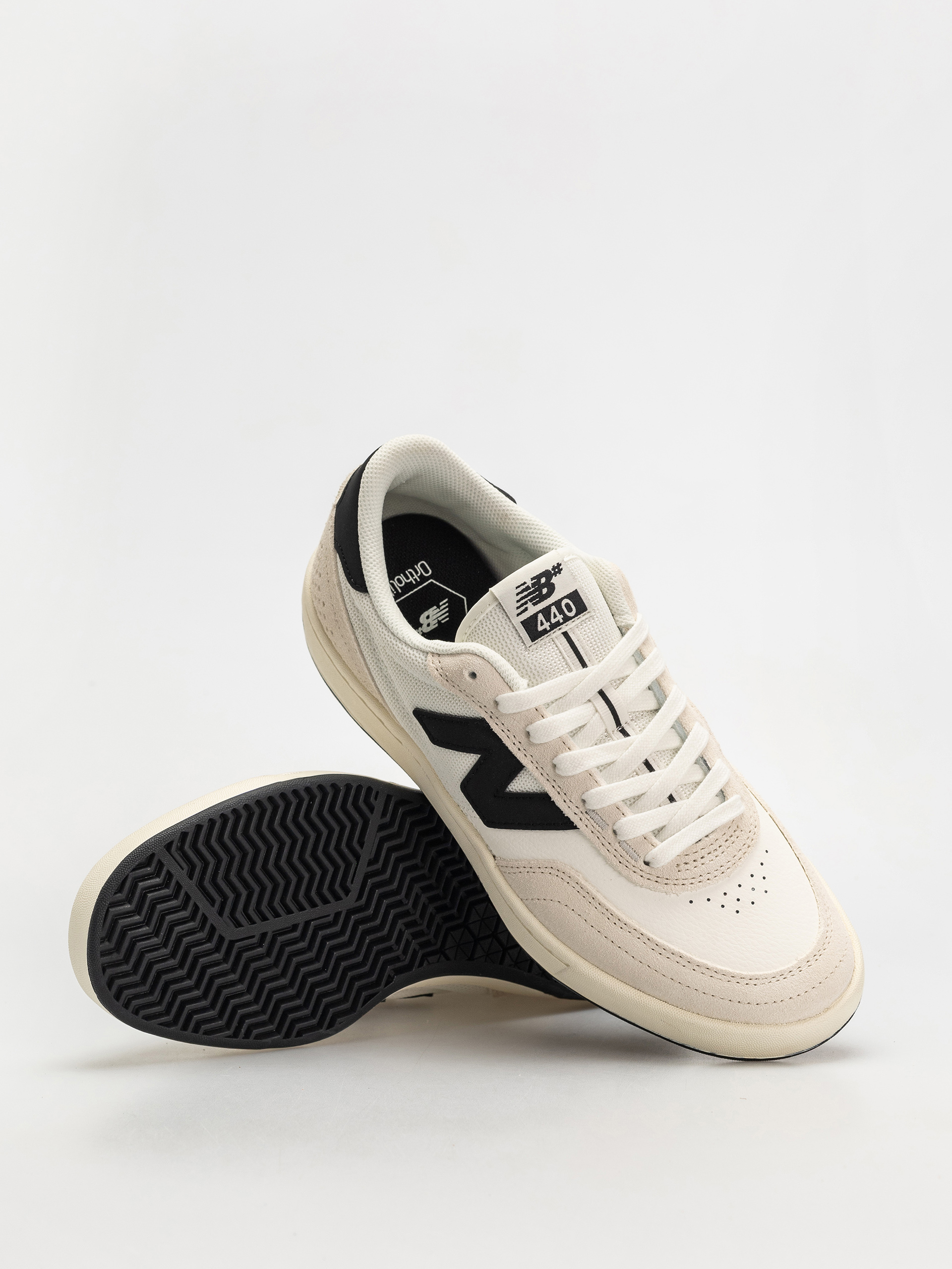 New Balance 440 Shoes beige (white)