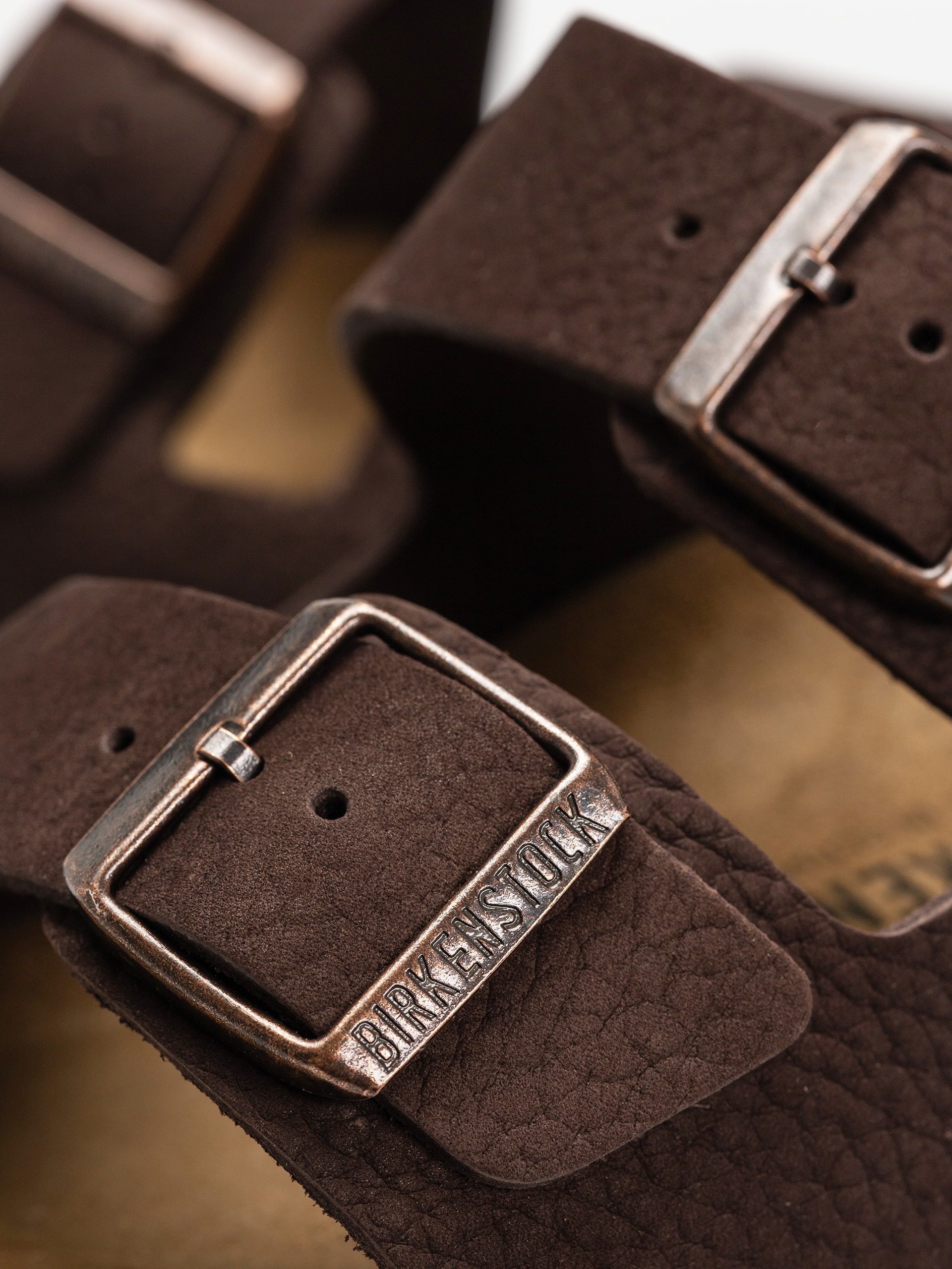 Birkenstock Flip-flops Arizona Nubuck Leather Regular (desert buck roast)