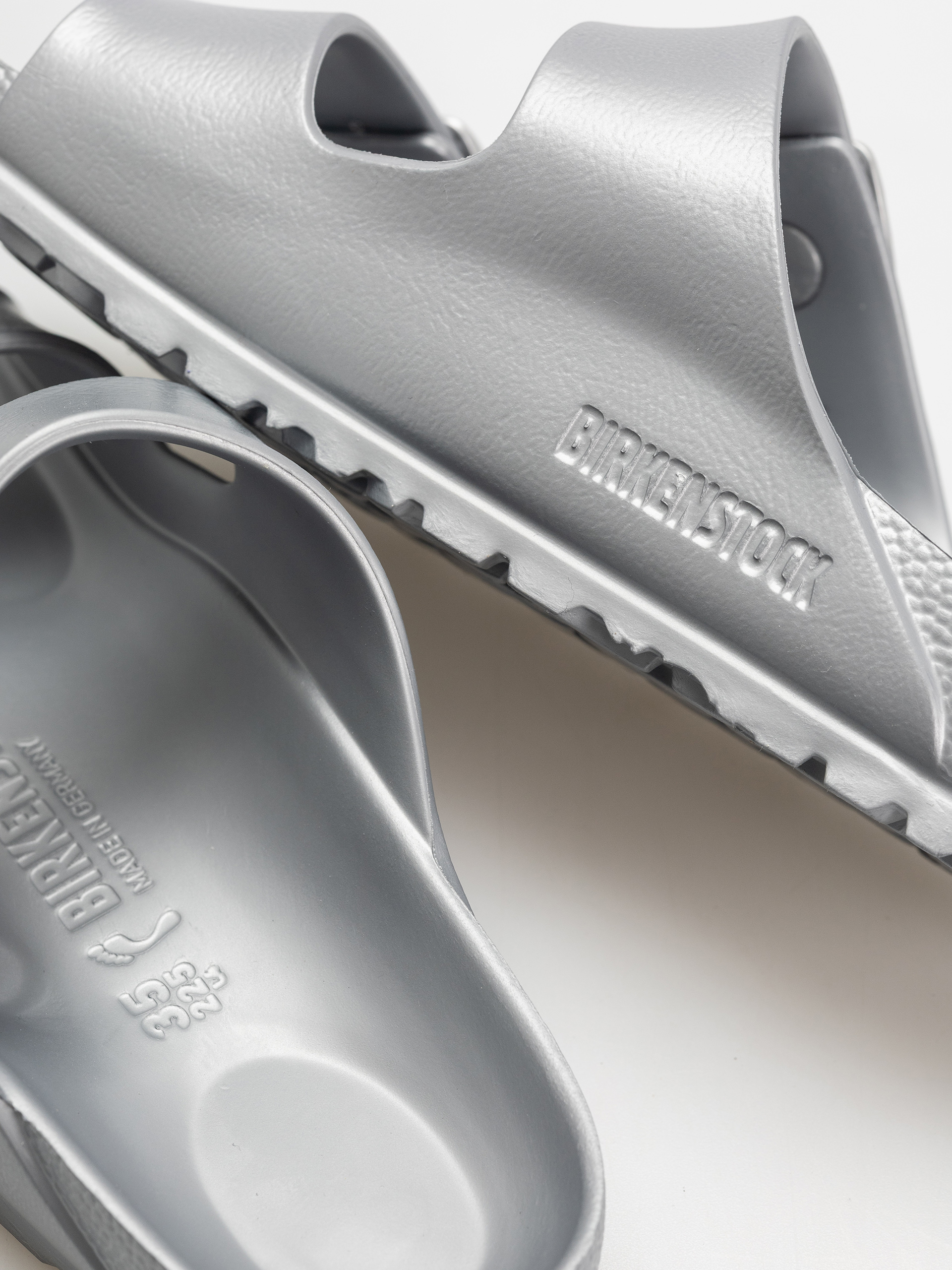 Birkenstock Flip-flops Arizona EVA Narrow Wmn (metallic silver)