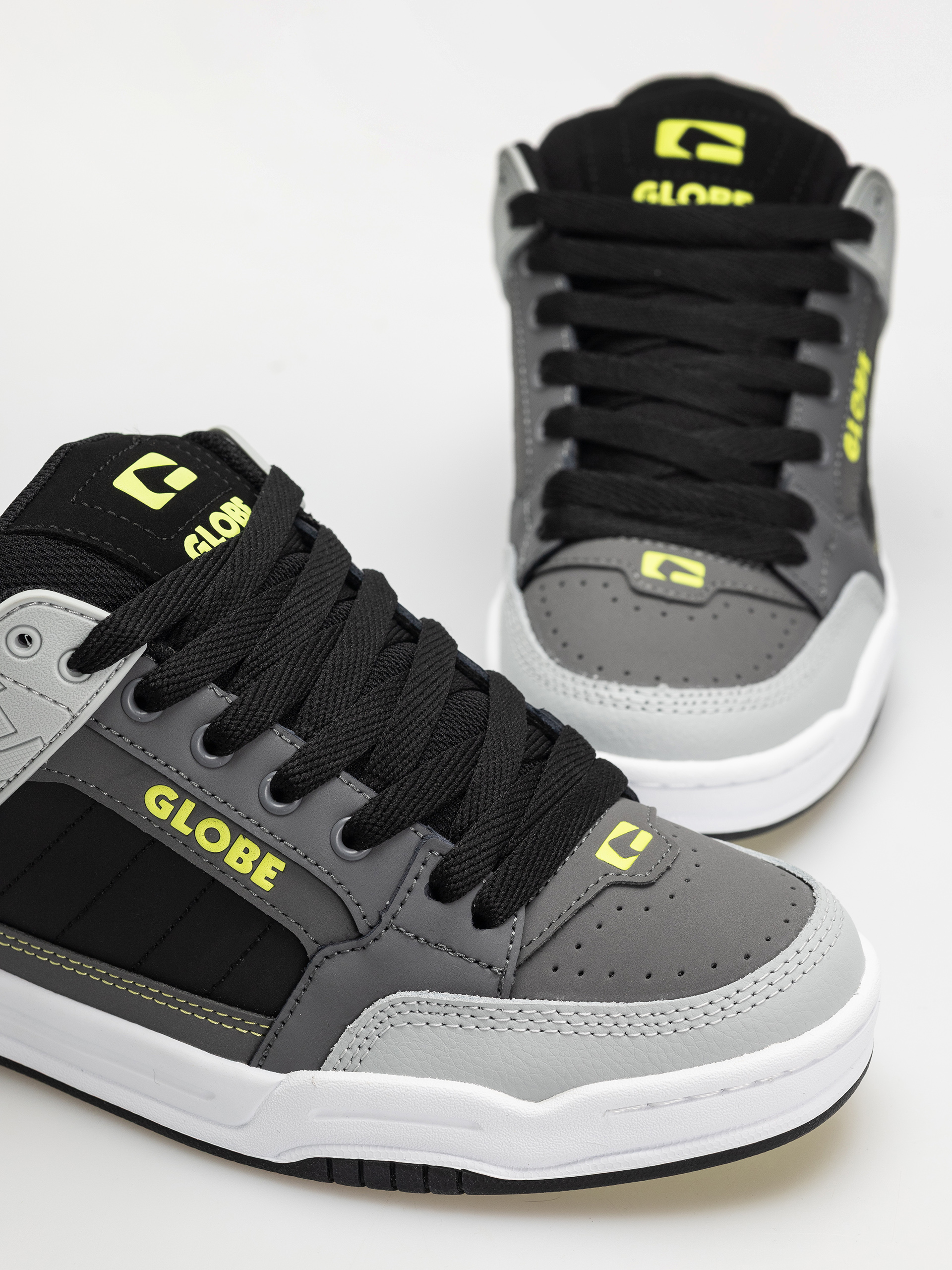 Globe Shoes Tilt (greyscale/black)