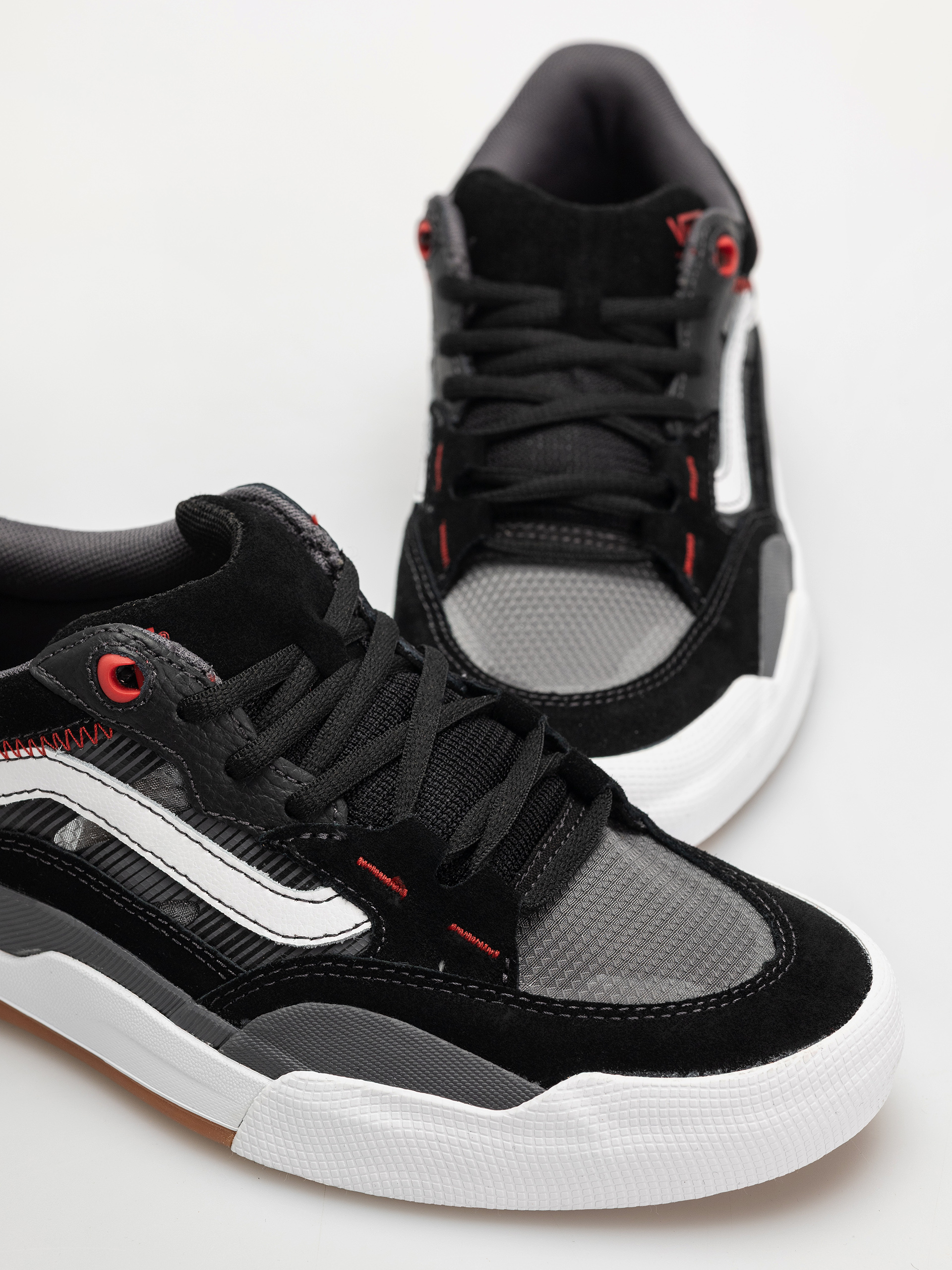 Vans Shoes Skate 2 Wayvee (black/white/red)