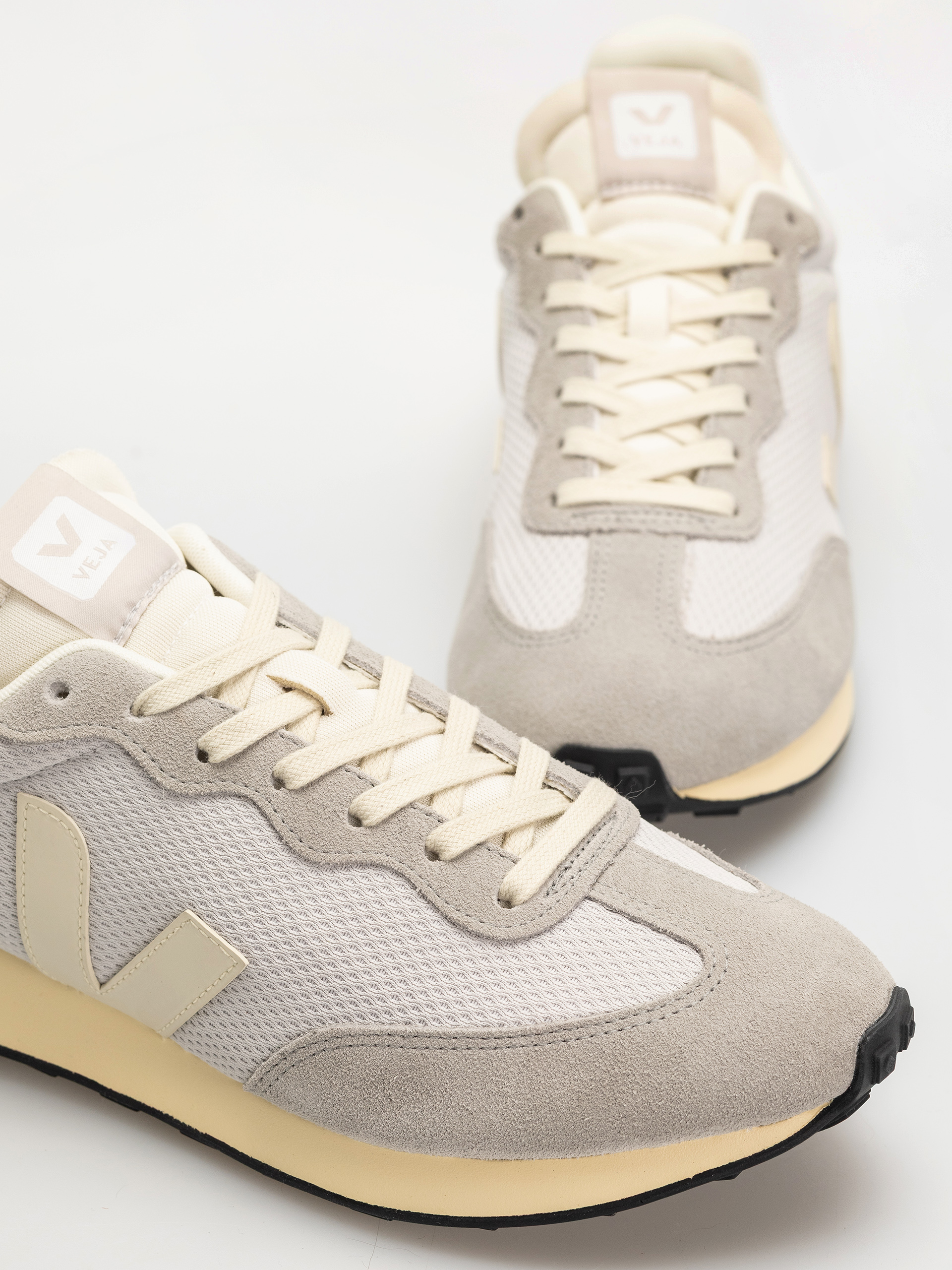 Veja Rio Branco Ii Schuhe (light grey pierre marsala)