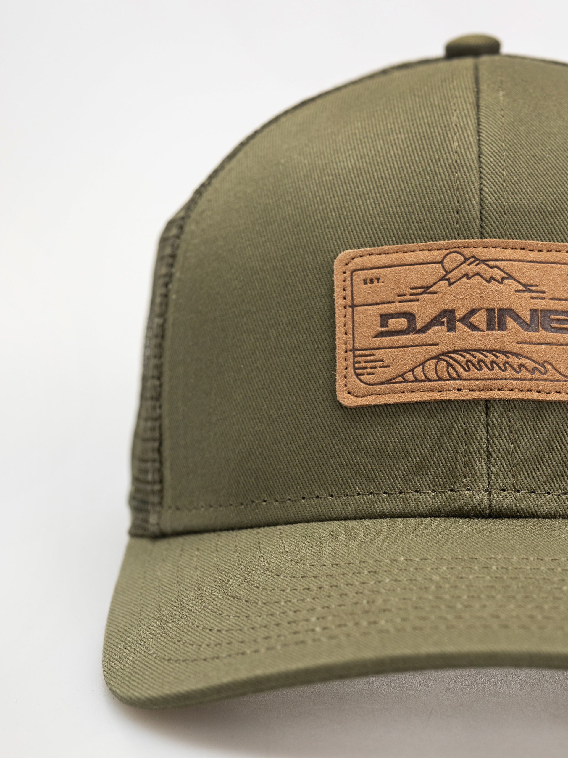 Dakine Peak To Peak Trucker Cap (utility green)
