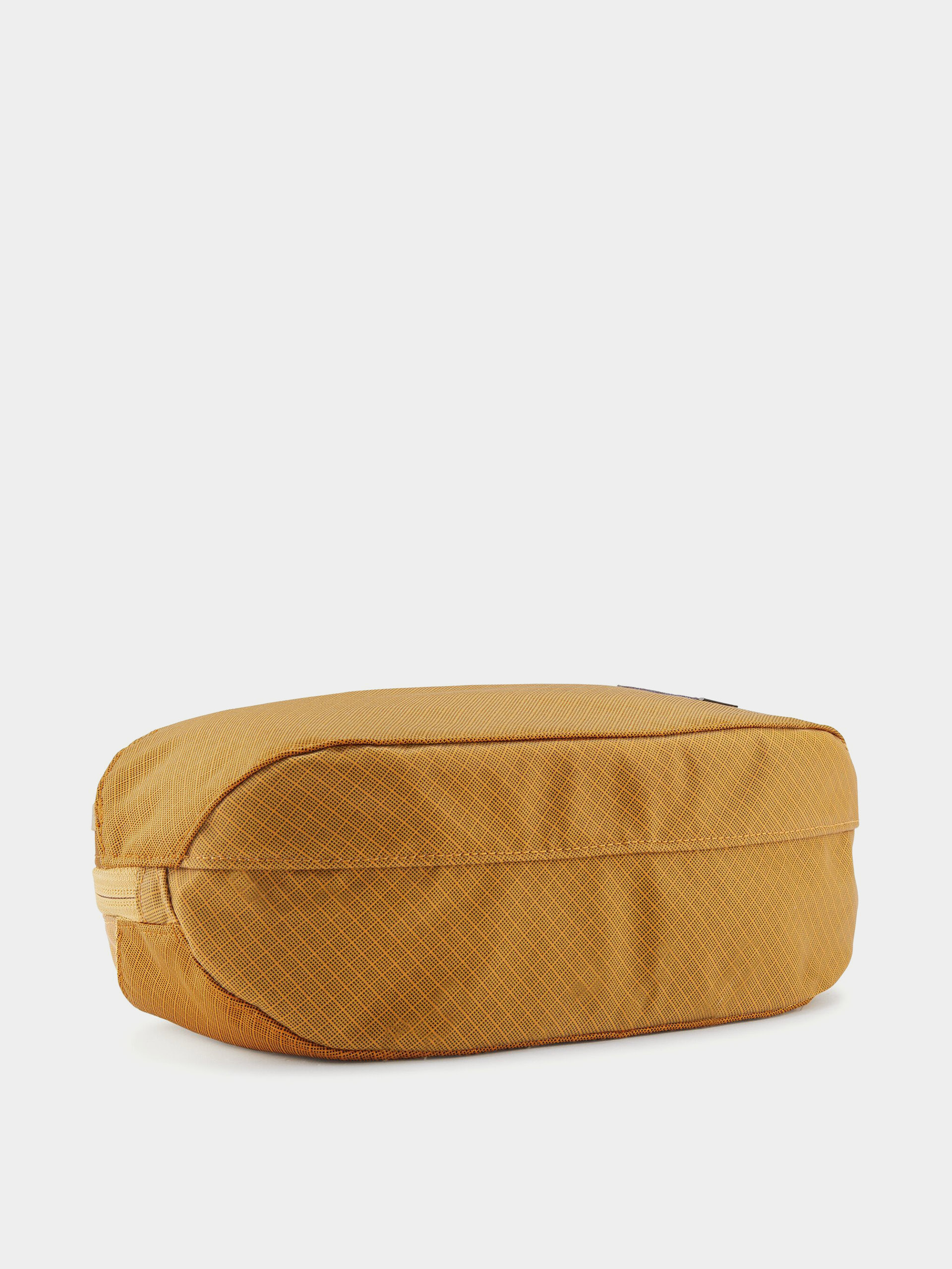 Patagonia Cosmetic bag Black Hole Cube 3L (pufferfish gold w/beeswax tan)