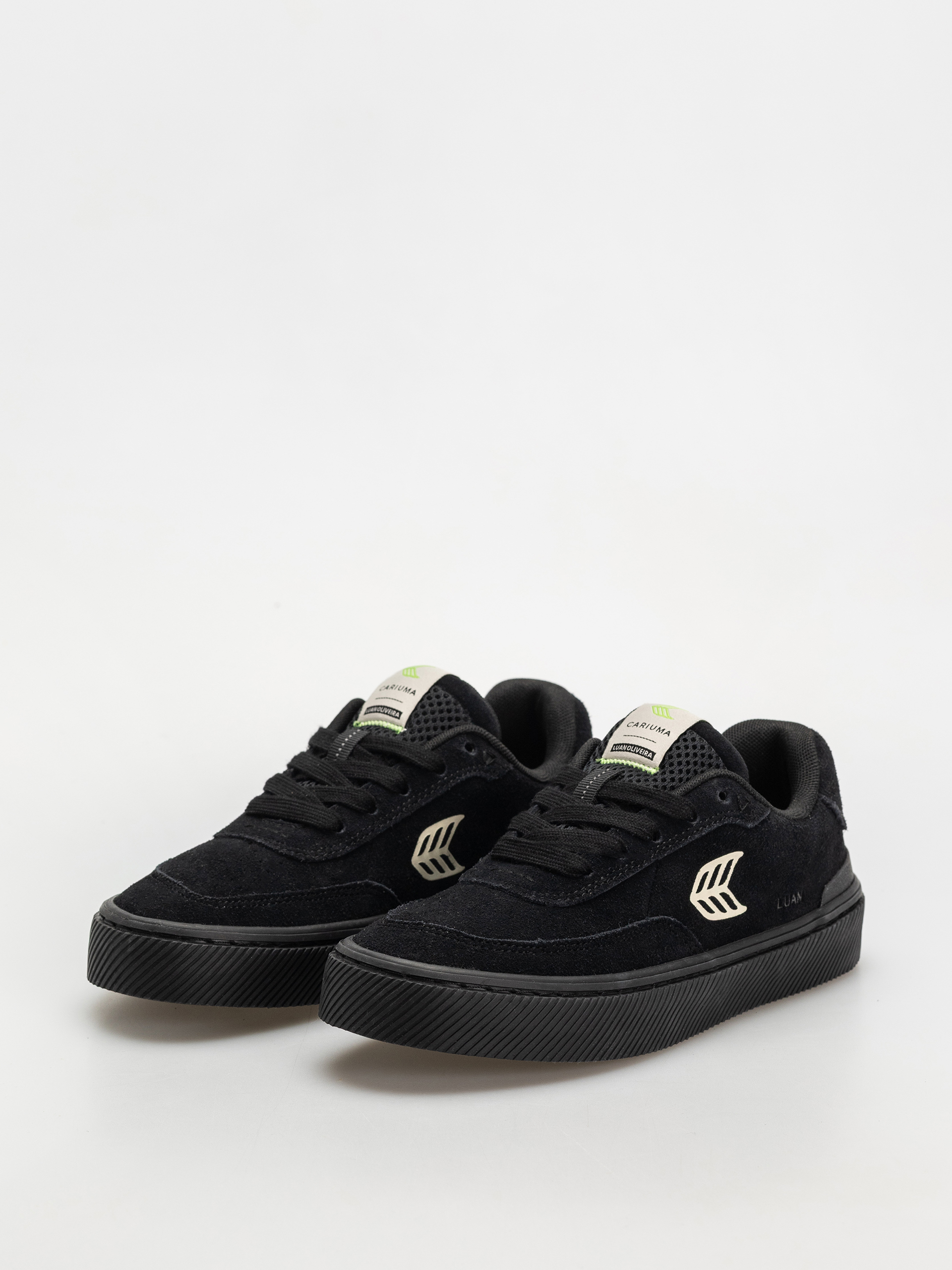 Cariuma Luan Pro Schuhe Wmn (all black suede ivory logo)