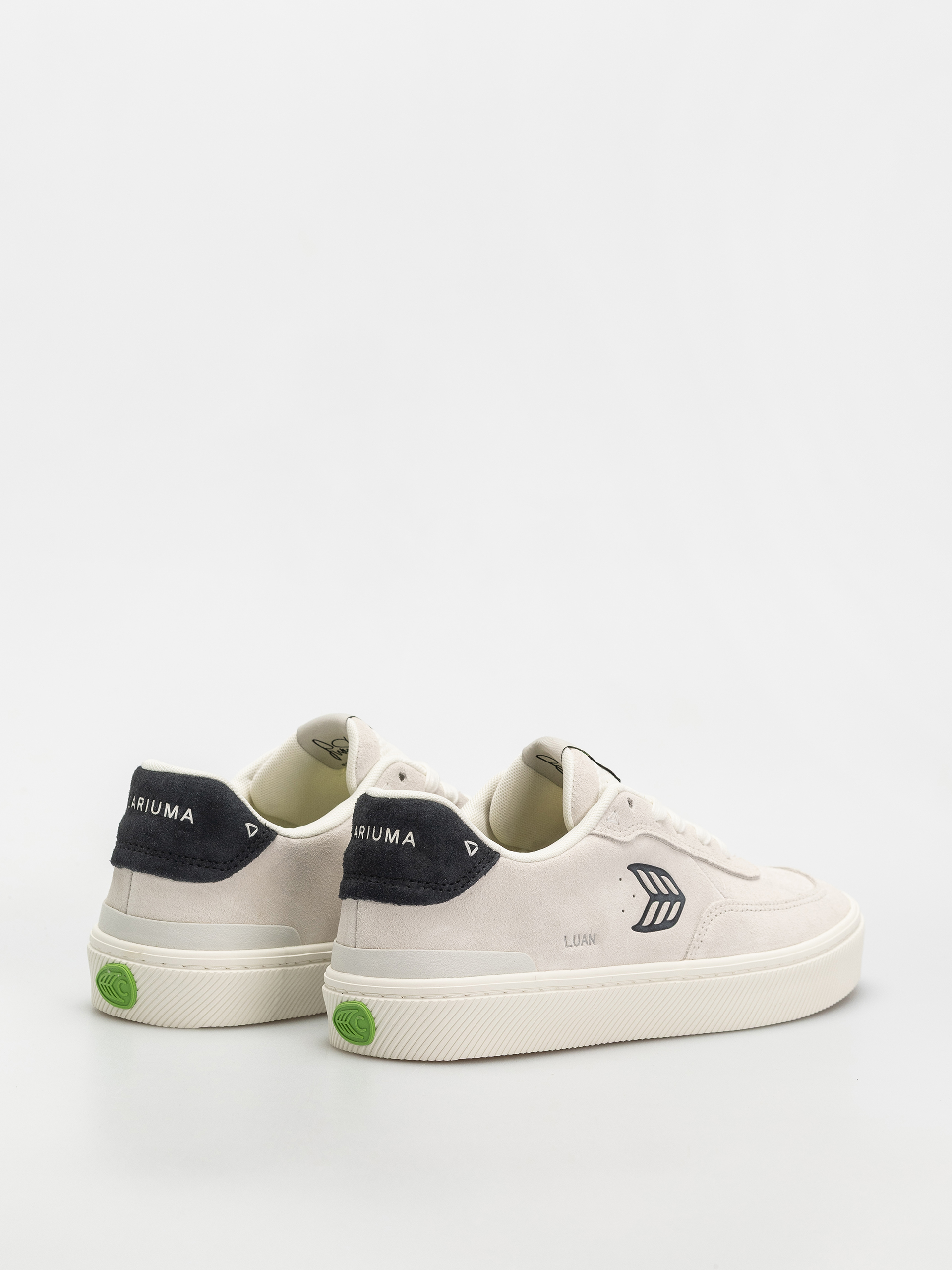 Cariuma Luan Pro Shoes (smoke white suede black logo)