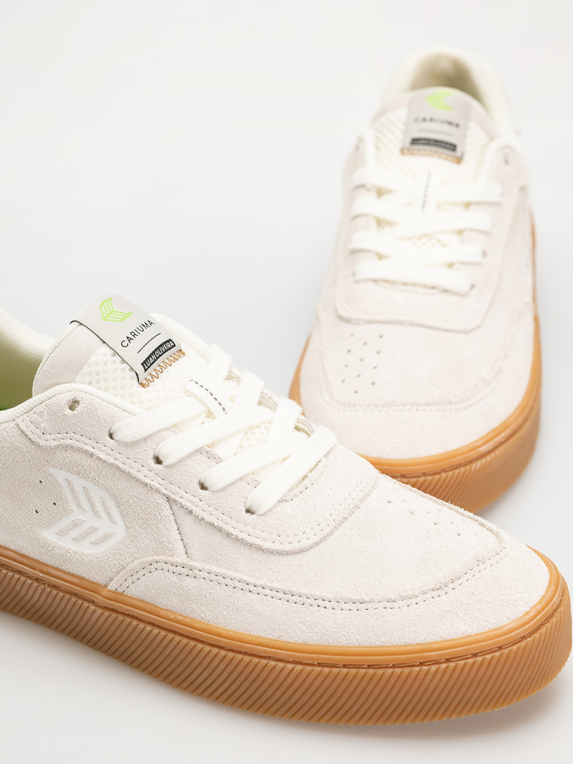 Cariuma Luan Pro Shoes (gum smoke white suede off white logo)