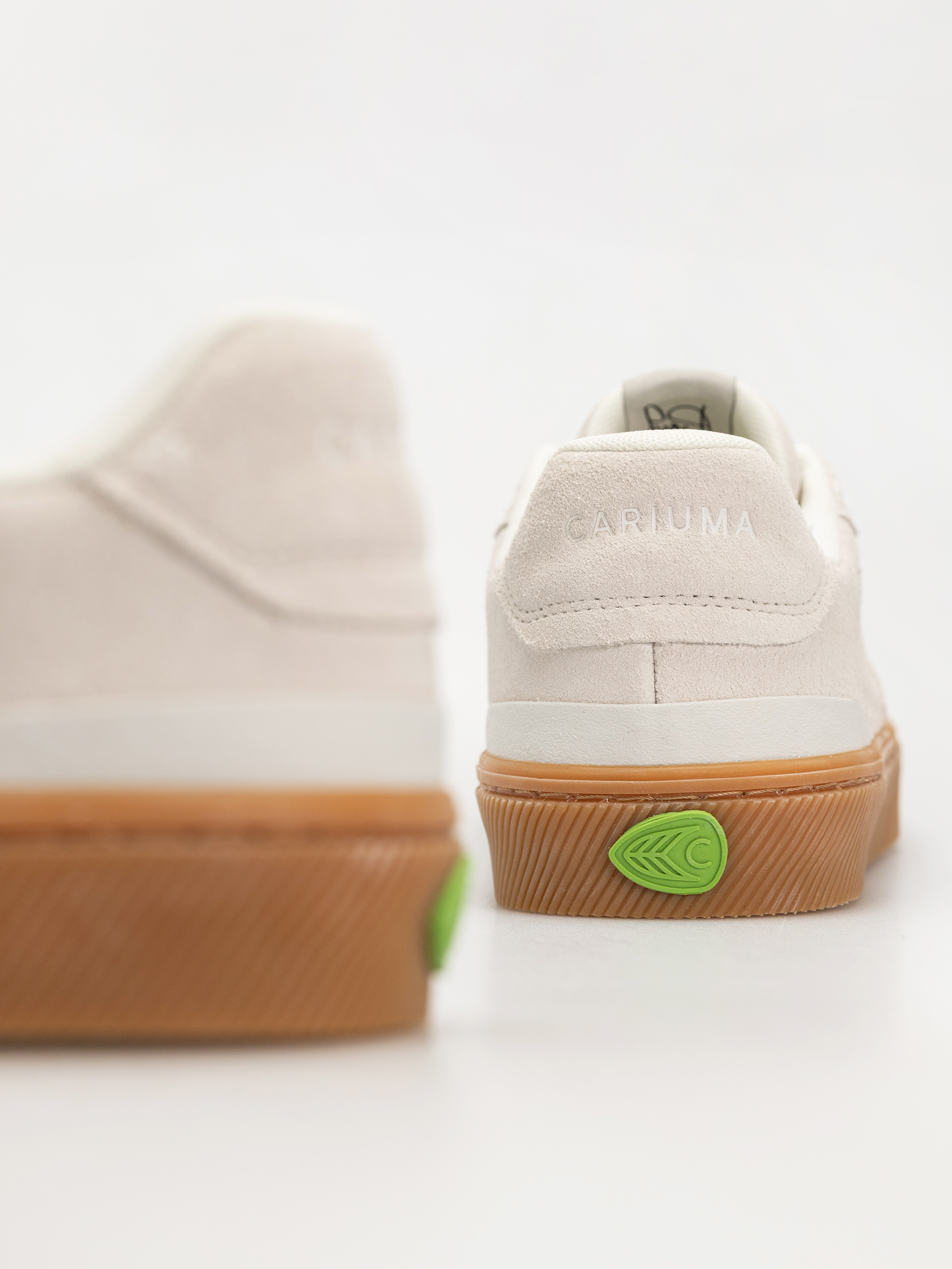 Cariuma Luan Pro Shoes (gum smoke white suede off white logo)