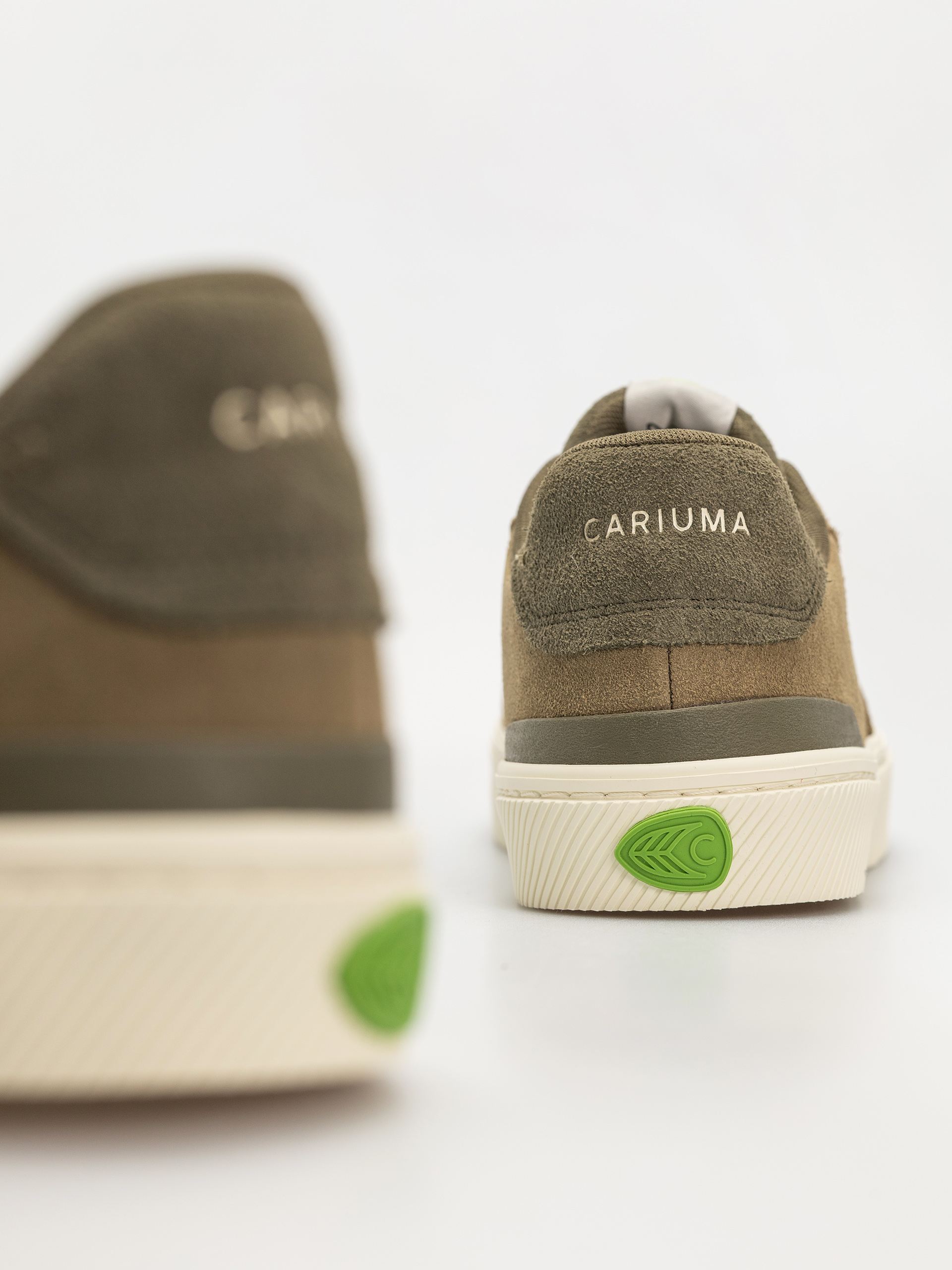Cariuma Luan Pro Schuhe Wmn (olive green suede ivory logo burnt olive)
