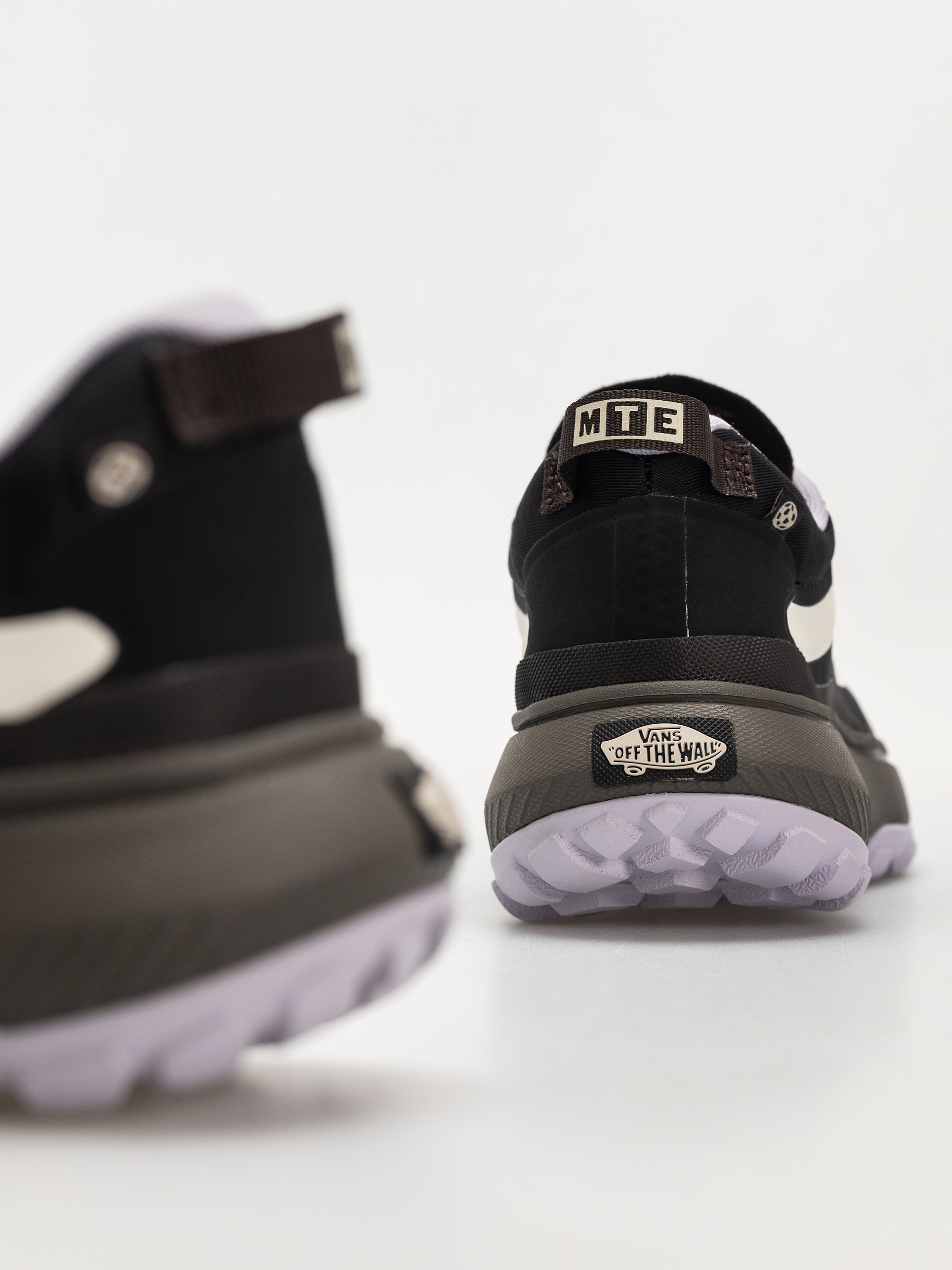 Vans Mte Crosspath Shoes (lilac ash)