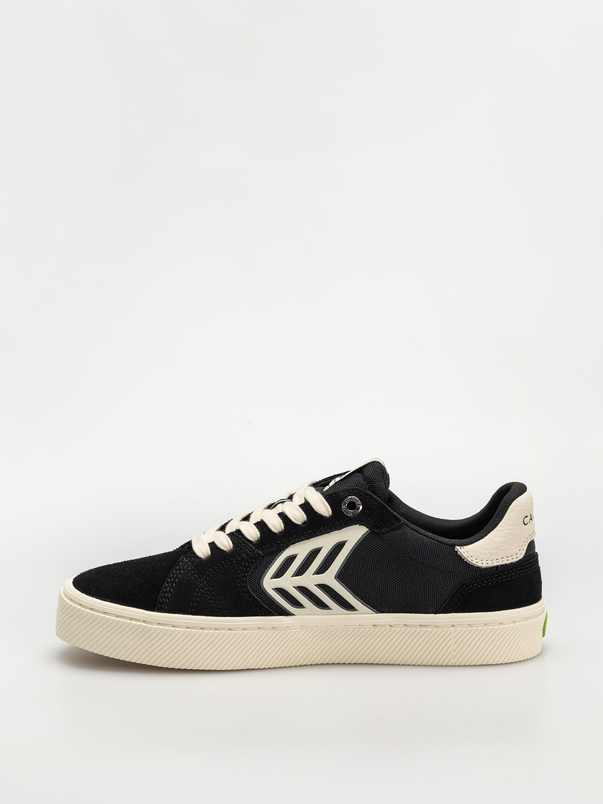 Cariuma Catiba Pro 2.0 Shoes (black suede and cordura ivory logo)