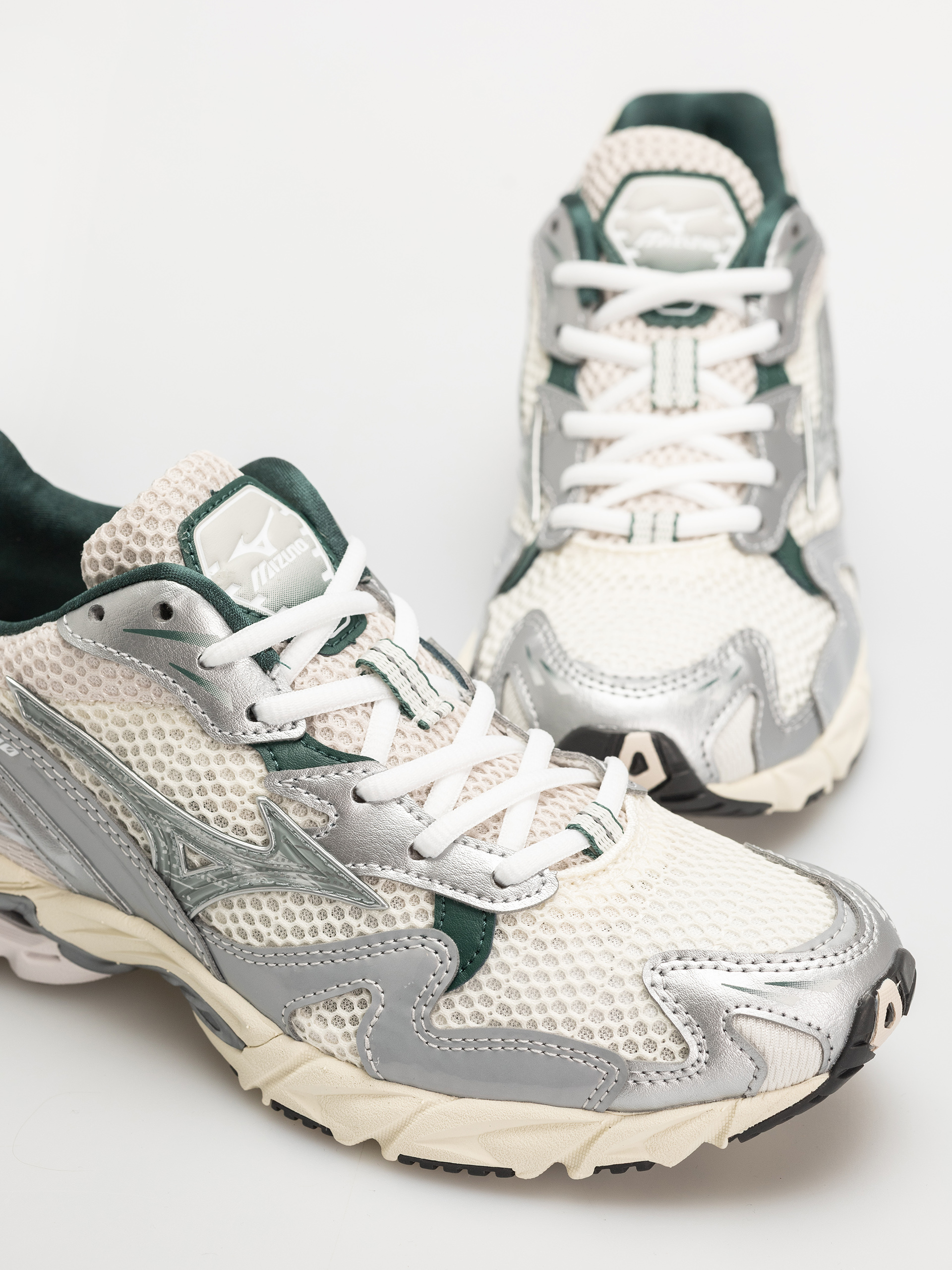 Mizuno Wave Rider 10 Schuhe (snow white/slate/bistro green)