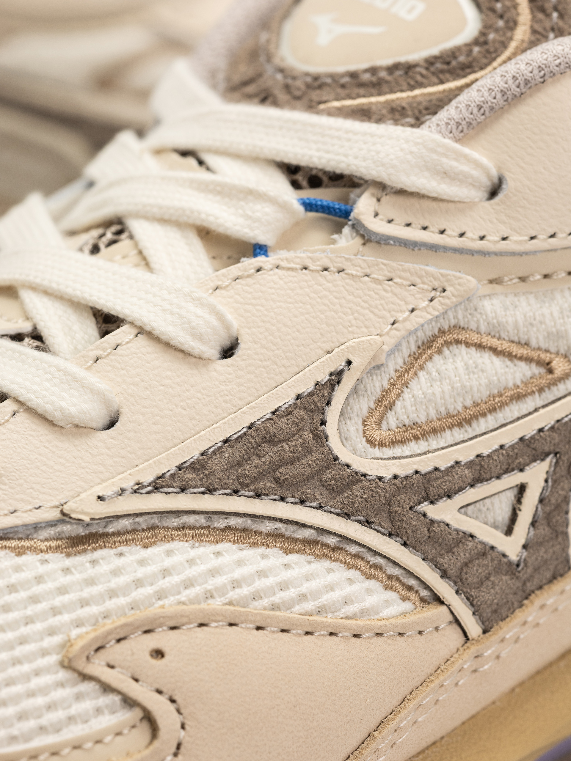 Mizuno Wave Rider Βeta Premium Shoes (summer sand/vintage khaki/cedar)