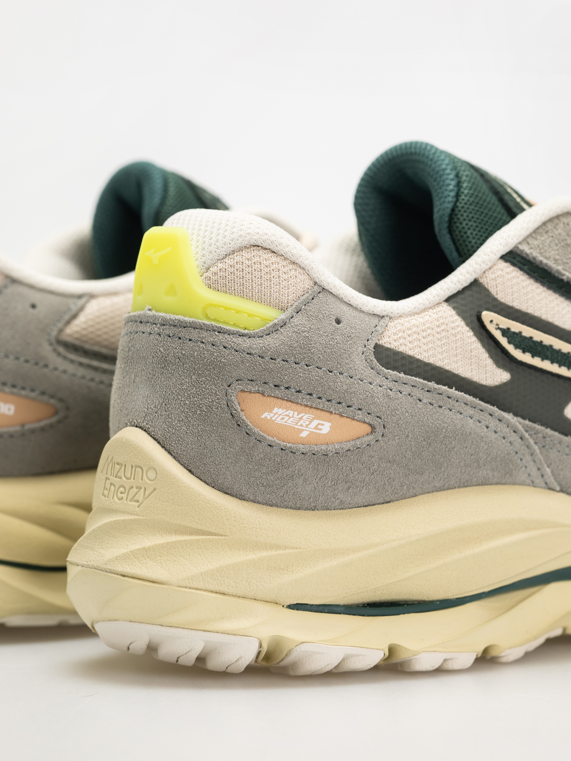 Mizuno Wave Rider Beta Schuhe (shadow/pine grove/summer sand)