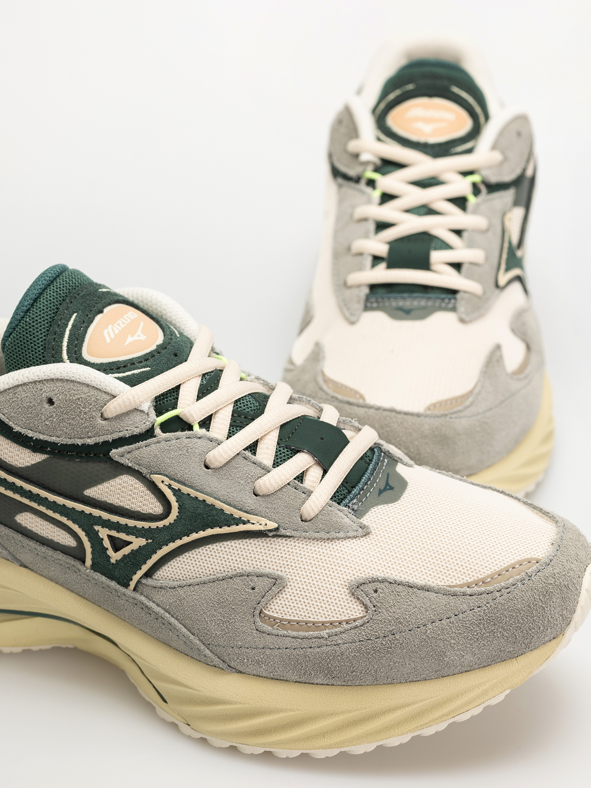 Mizuno Wave Rider Beta Schuhe (shadow/pine grove/summer sand)