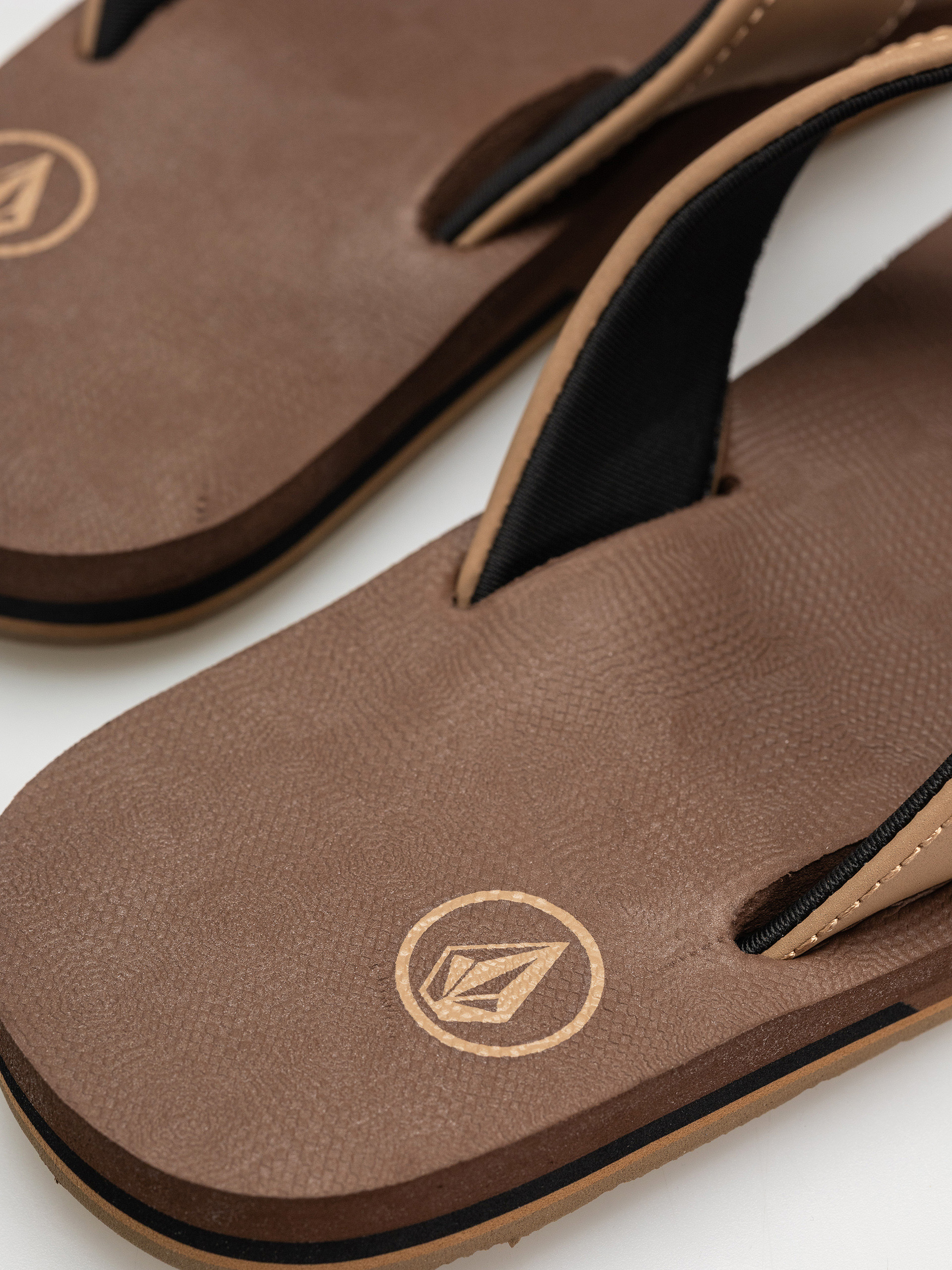 Volcom Victor Flip Flops (brown khaki)