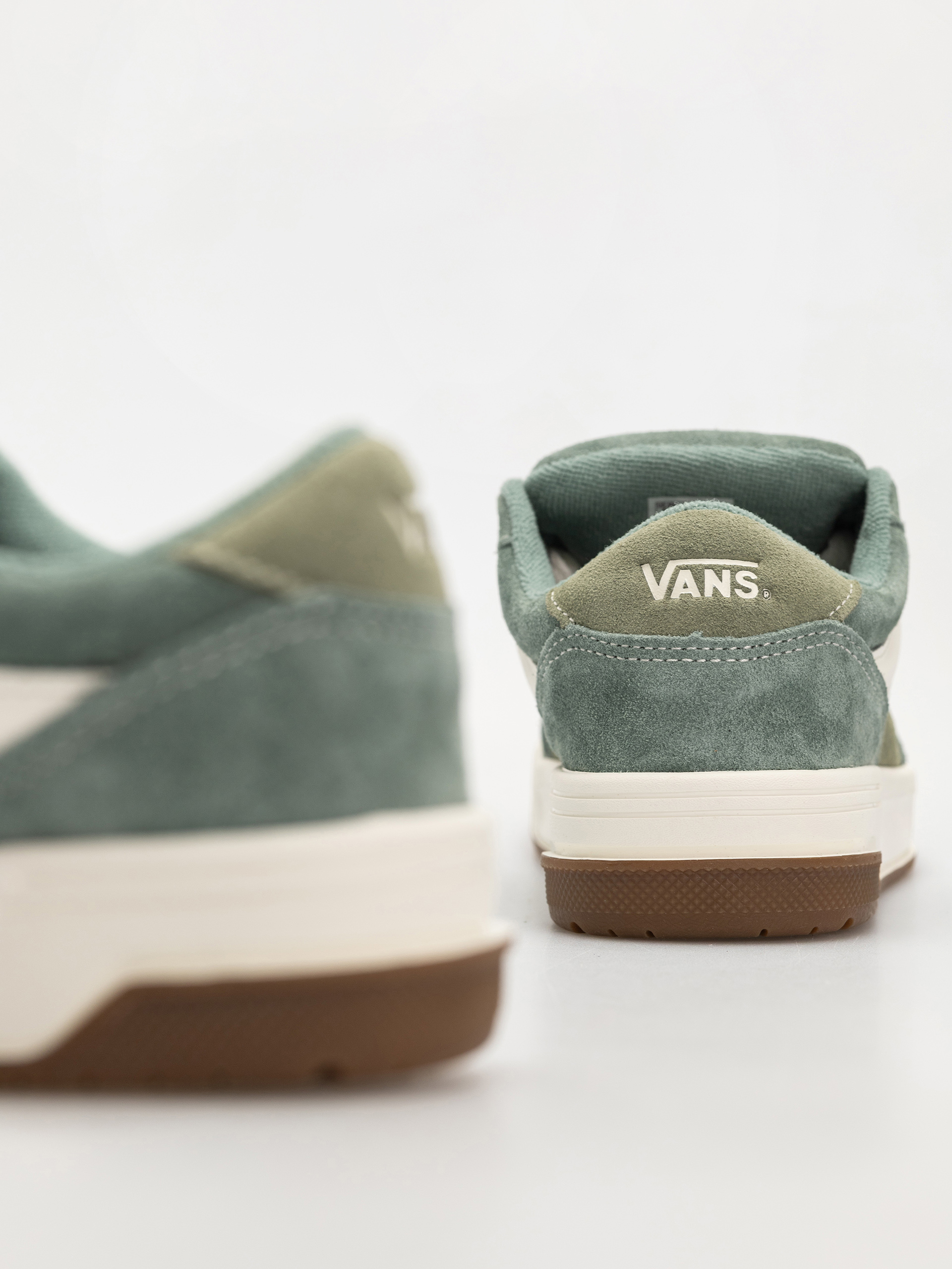 Vans Hylane Shoes (green tea)