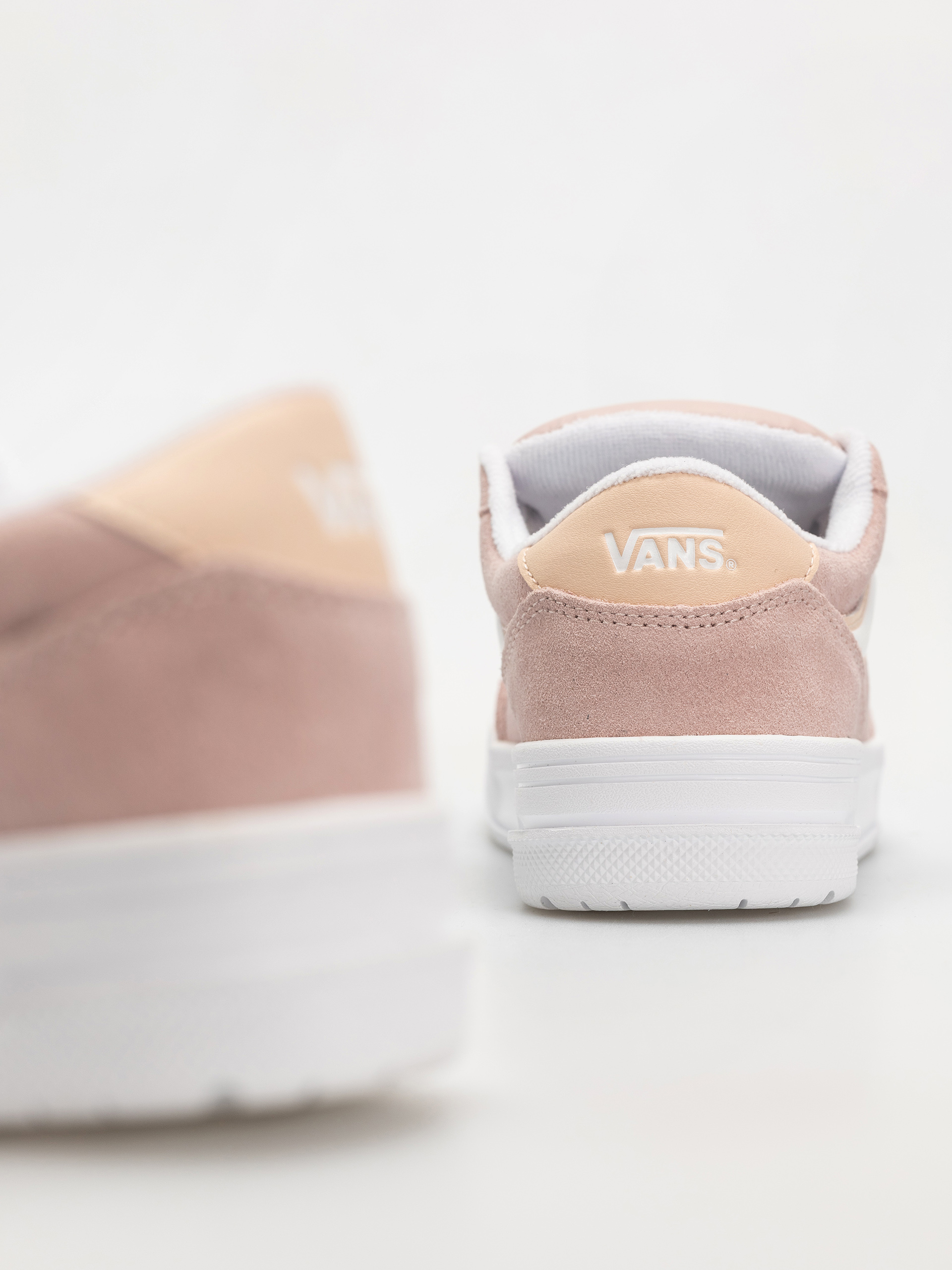 Vans Hylane Shoes (sepia rose)