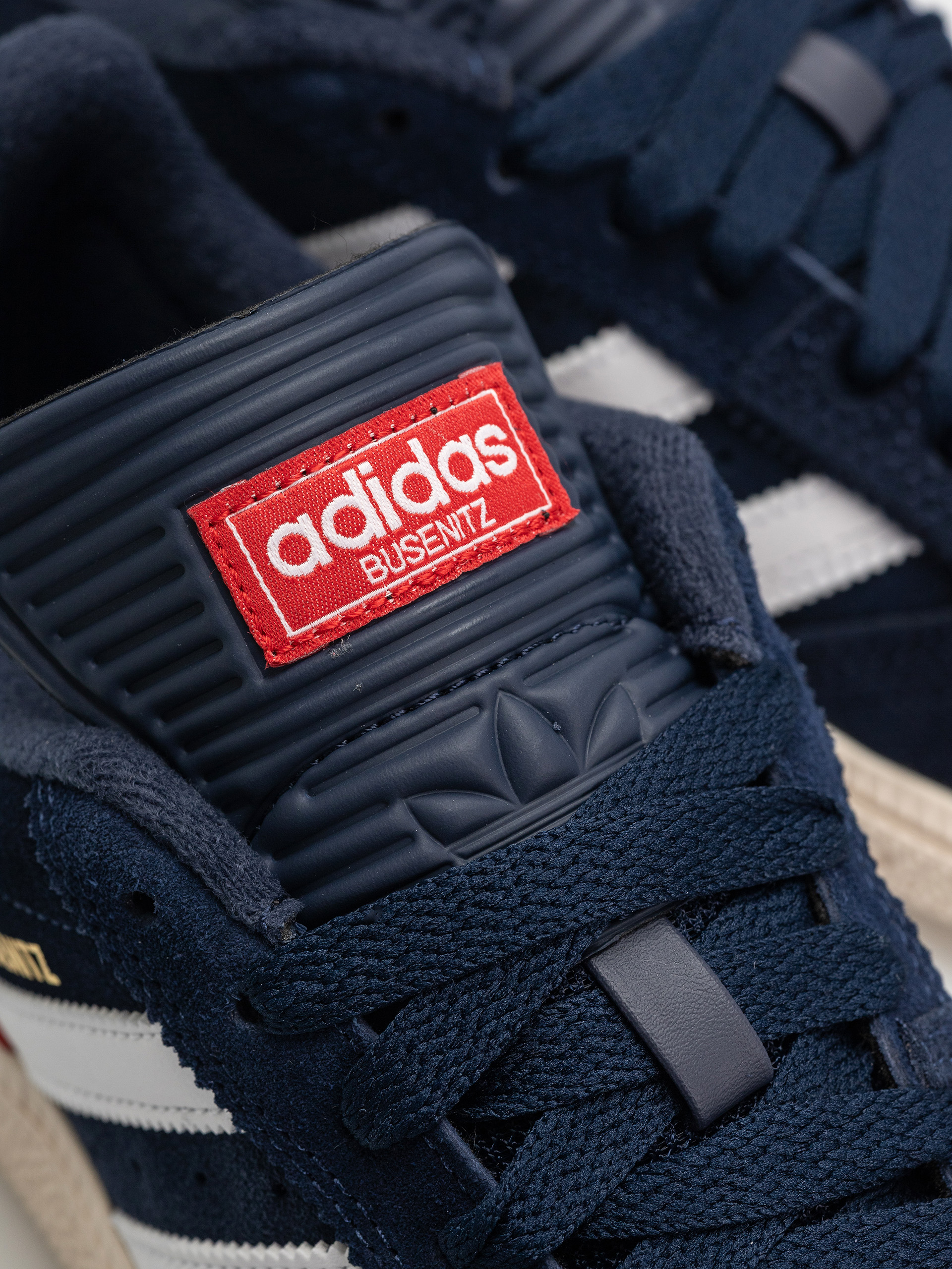 adidas Busenitz Shoes (conavy/ftwwht/betsca)