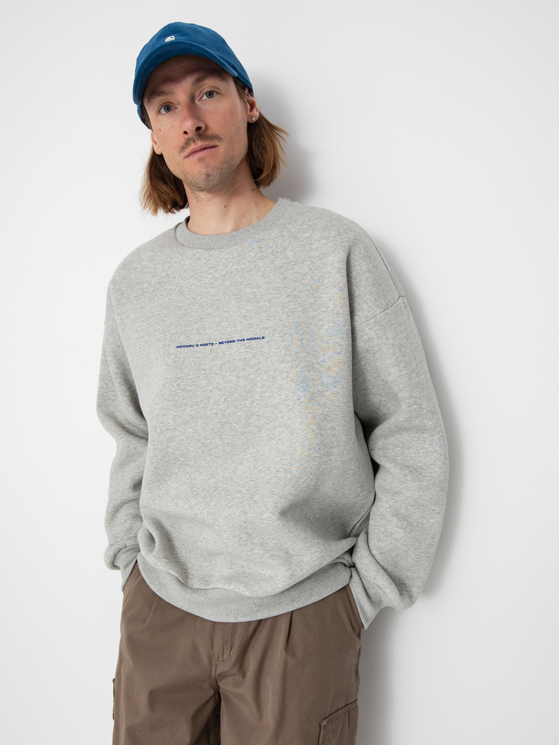 Beyond Medals Hokkaido Crewneck Sweatshirt (grey melange)