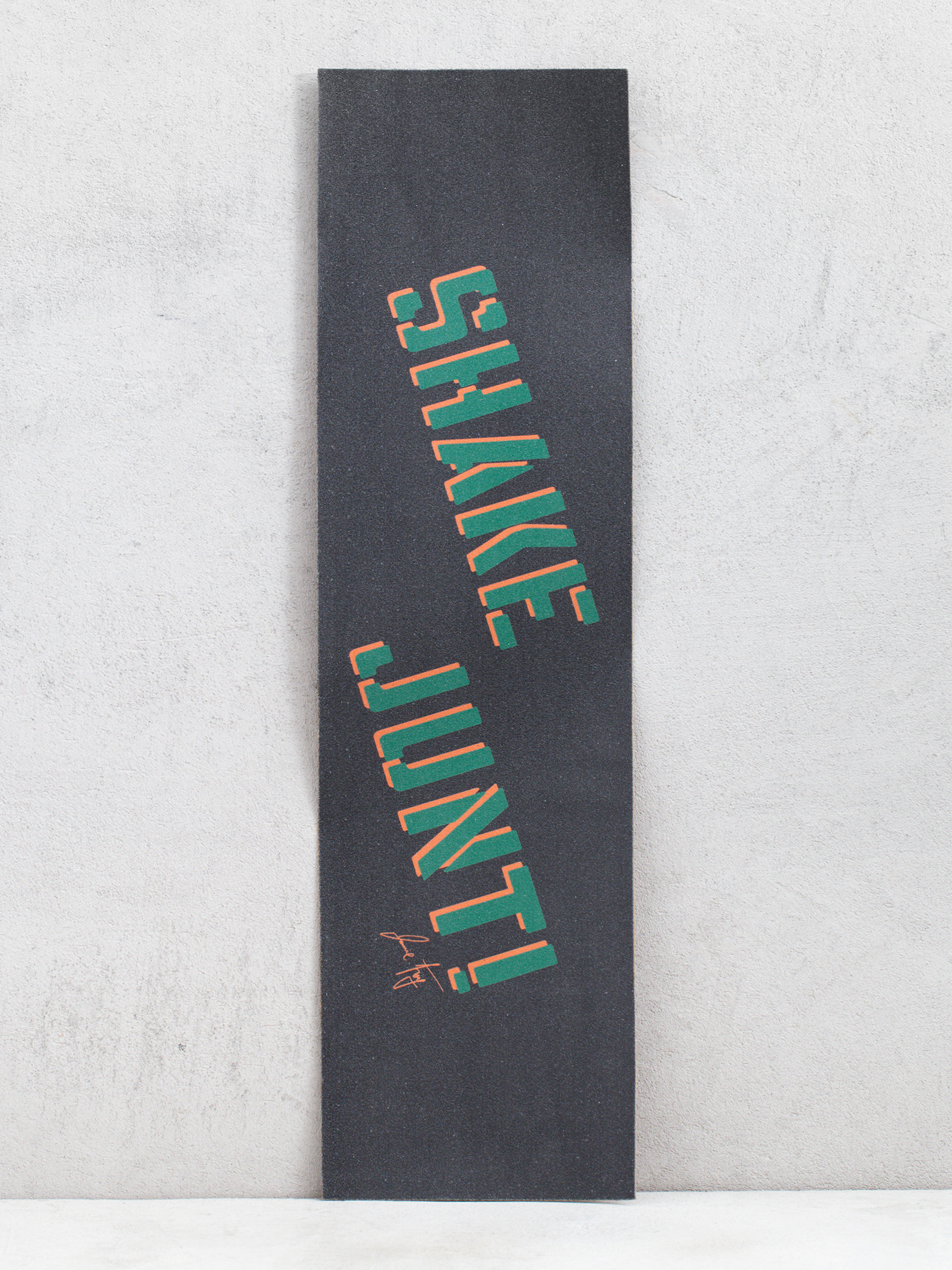 Shake Junt Grip Hurricane Foy