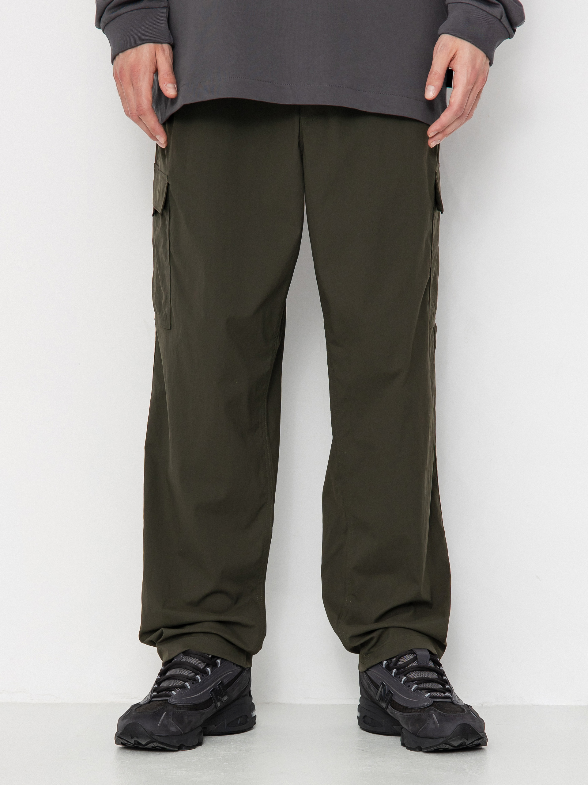 Patagonia Outdoor Everyday Pants (pine needle green)