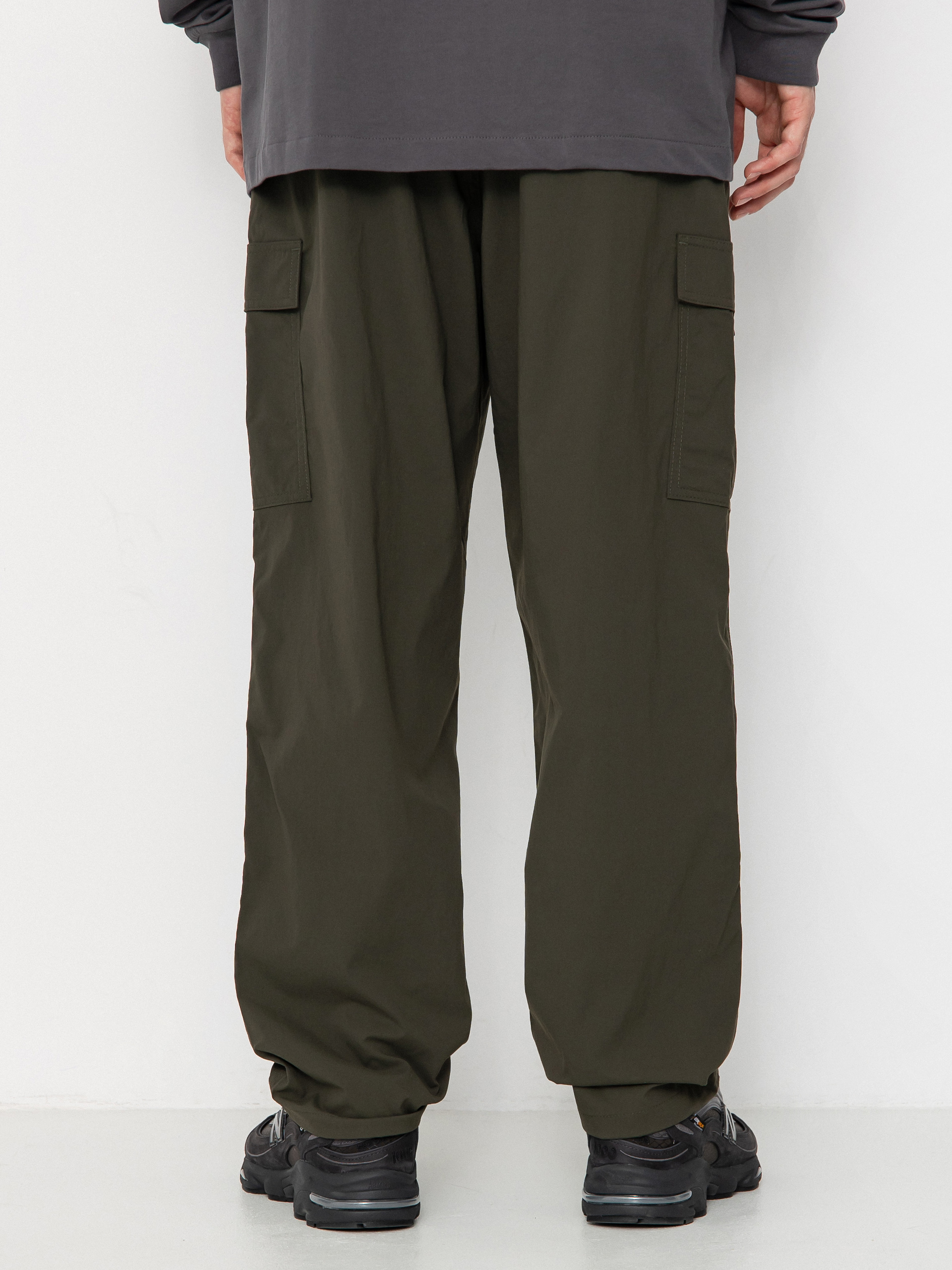 Patagonia Outdoor Everyday Pants - green (pine needle green)
