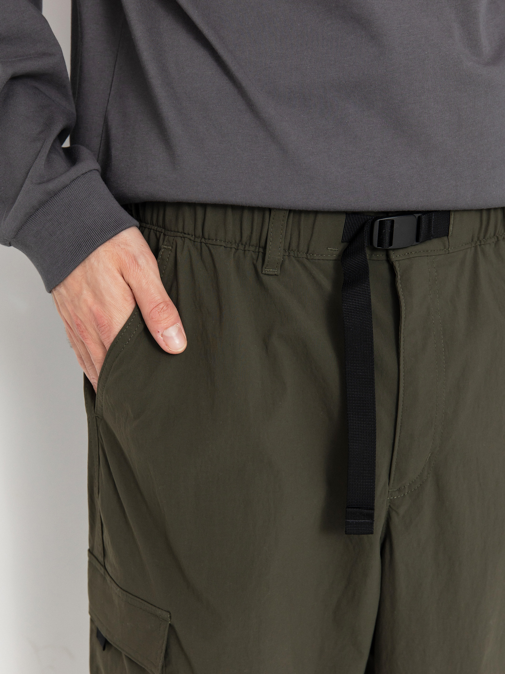 Patagonia Outdoor Everyday Pants (pine needle green)