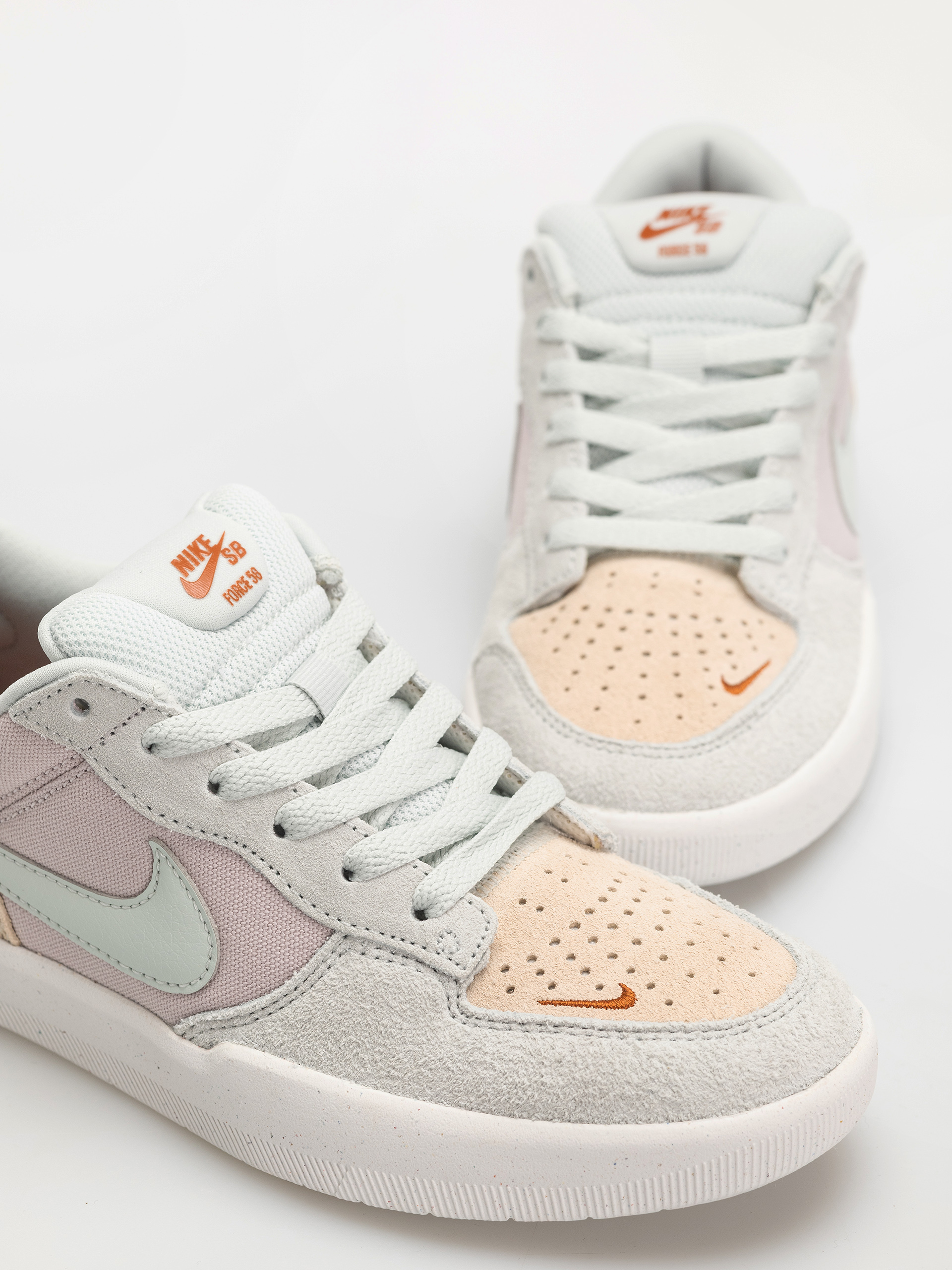 Nike SB Force 58 Shoes (platinum violet/light silver sanddrift)
