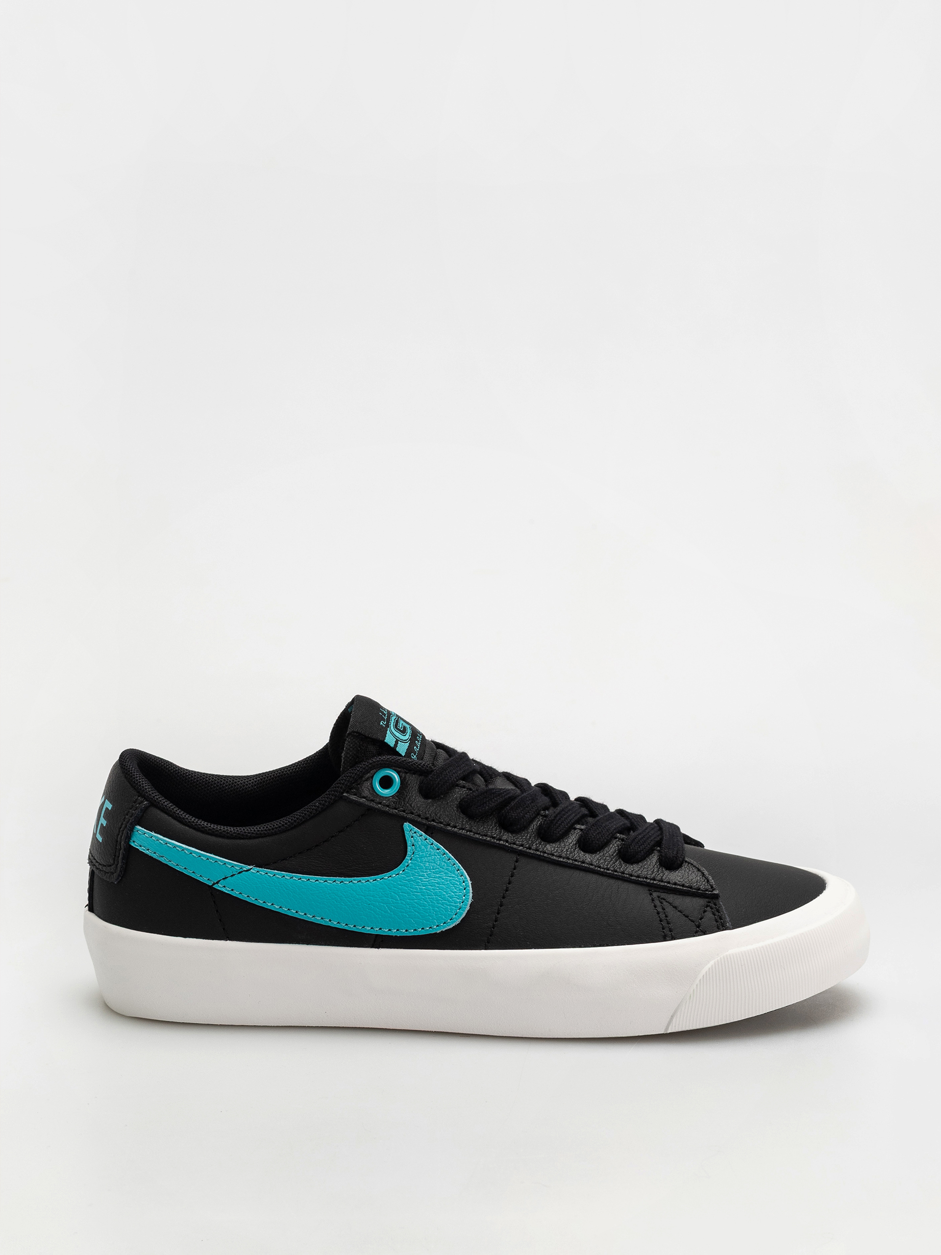 Nike SB Blazer Low Pro Gt Shoes (black/dusty cactus black summit white)