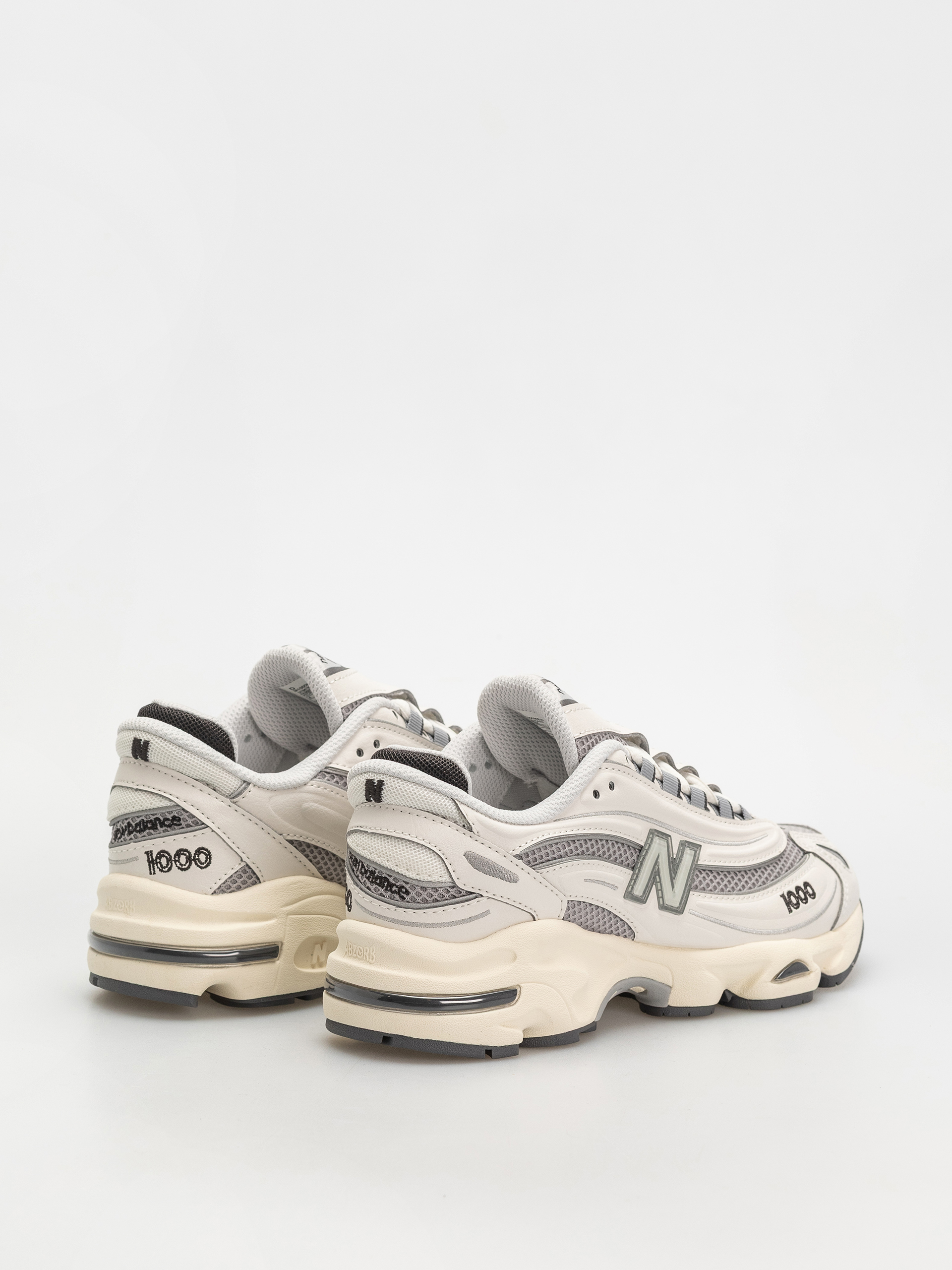 New Balance 1000 Shoes (sea salt)