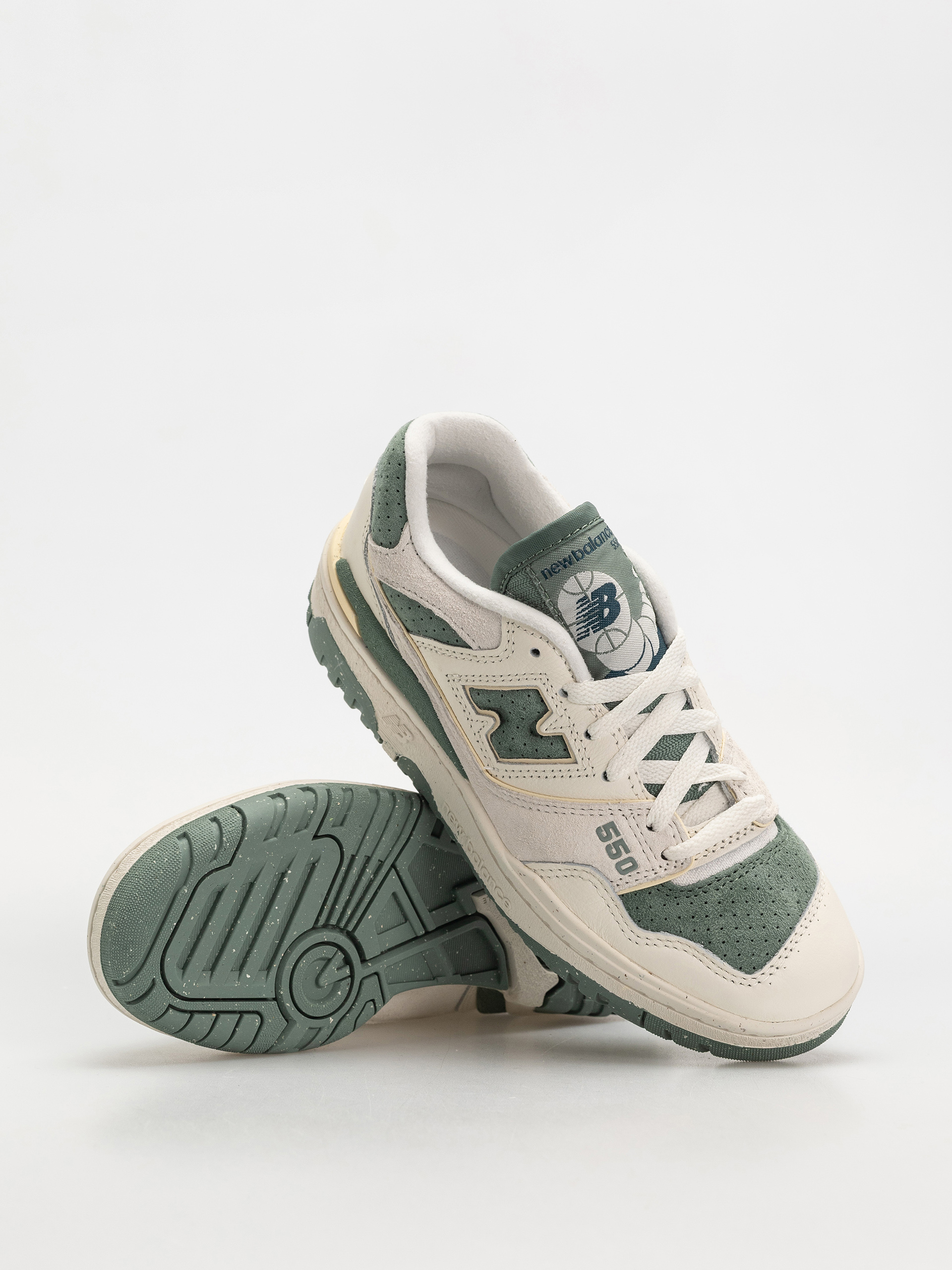 New Balance 550 Wmn Schuhe (sea salt)