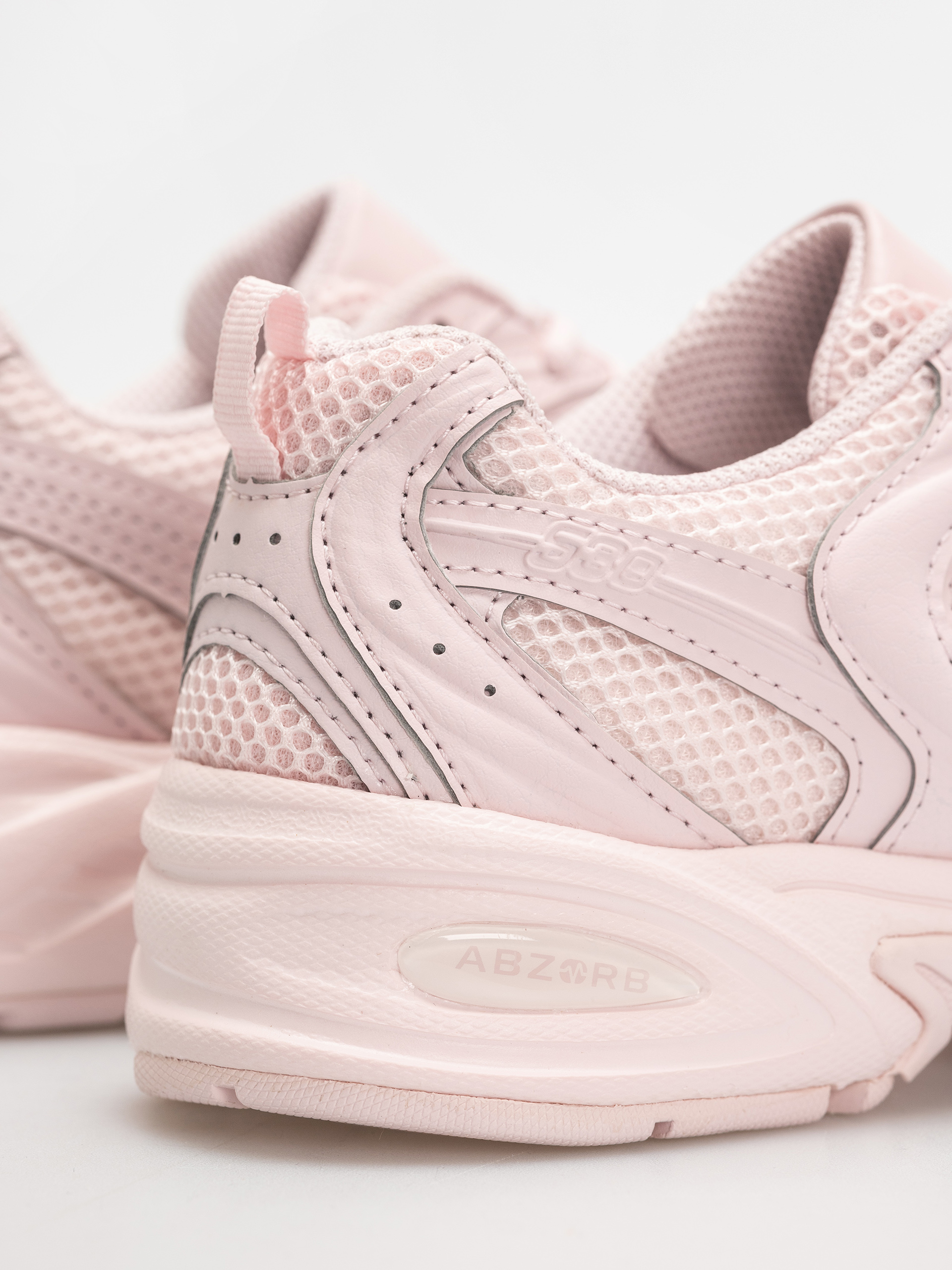 New Balance 530 Shoes (rose sugar)