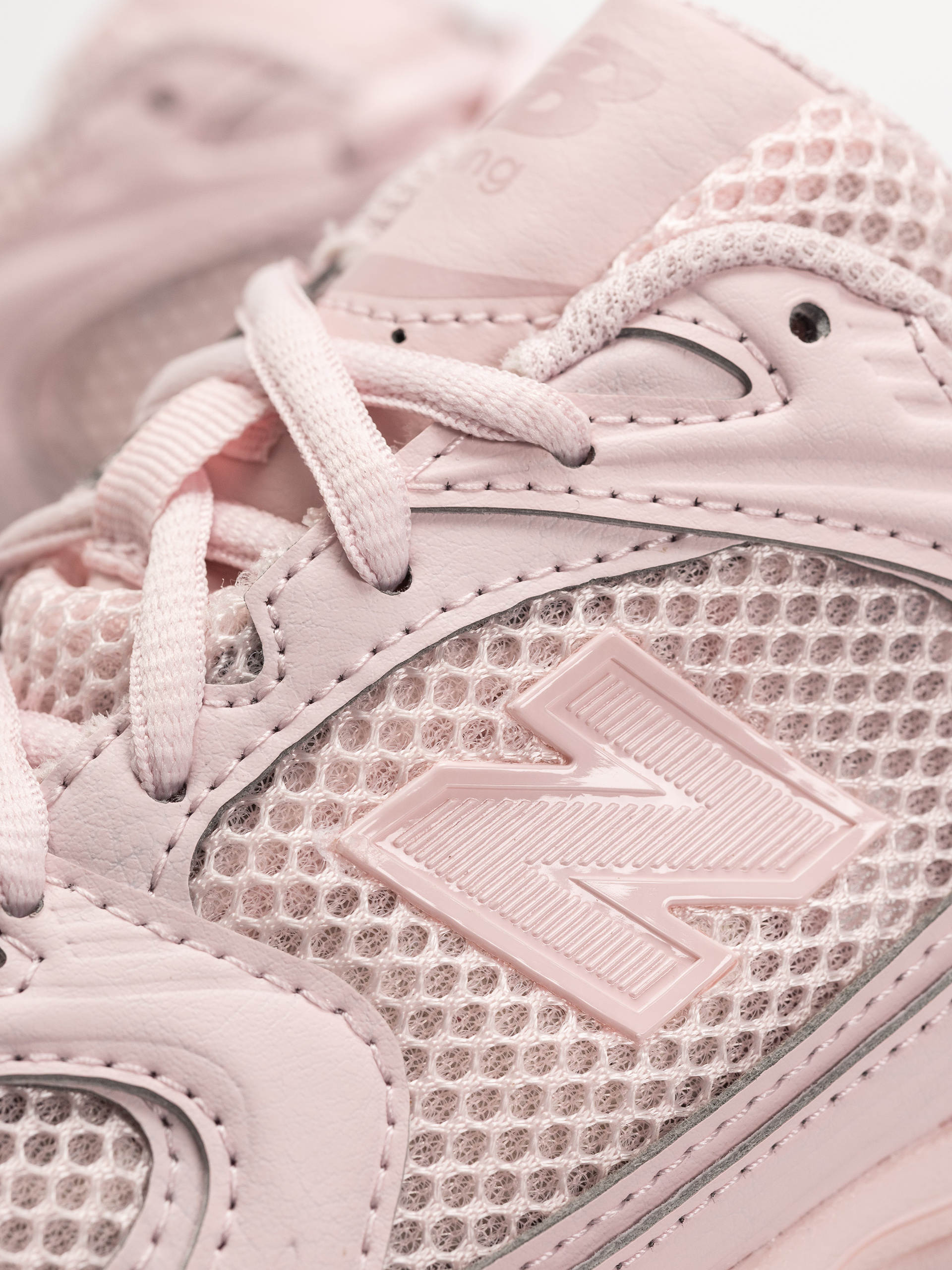 New Balance 530 Shoes (rose sugar)