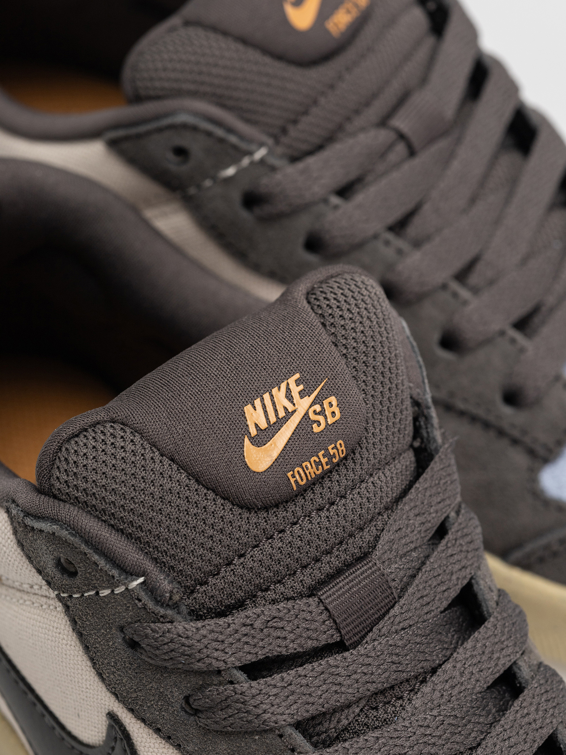 Nike SB Force 58 Shoes (lt orewood brn/medium ash psychic blue)