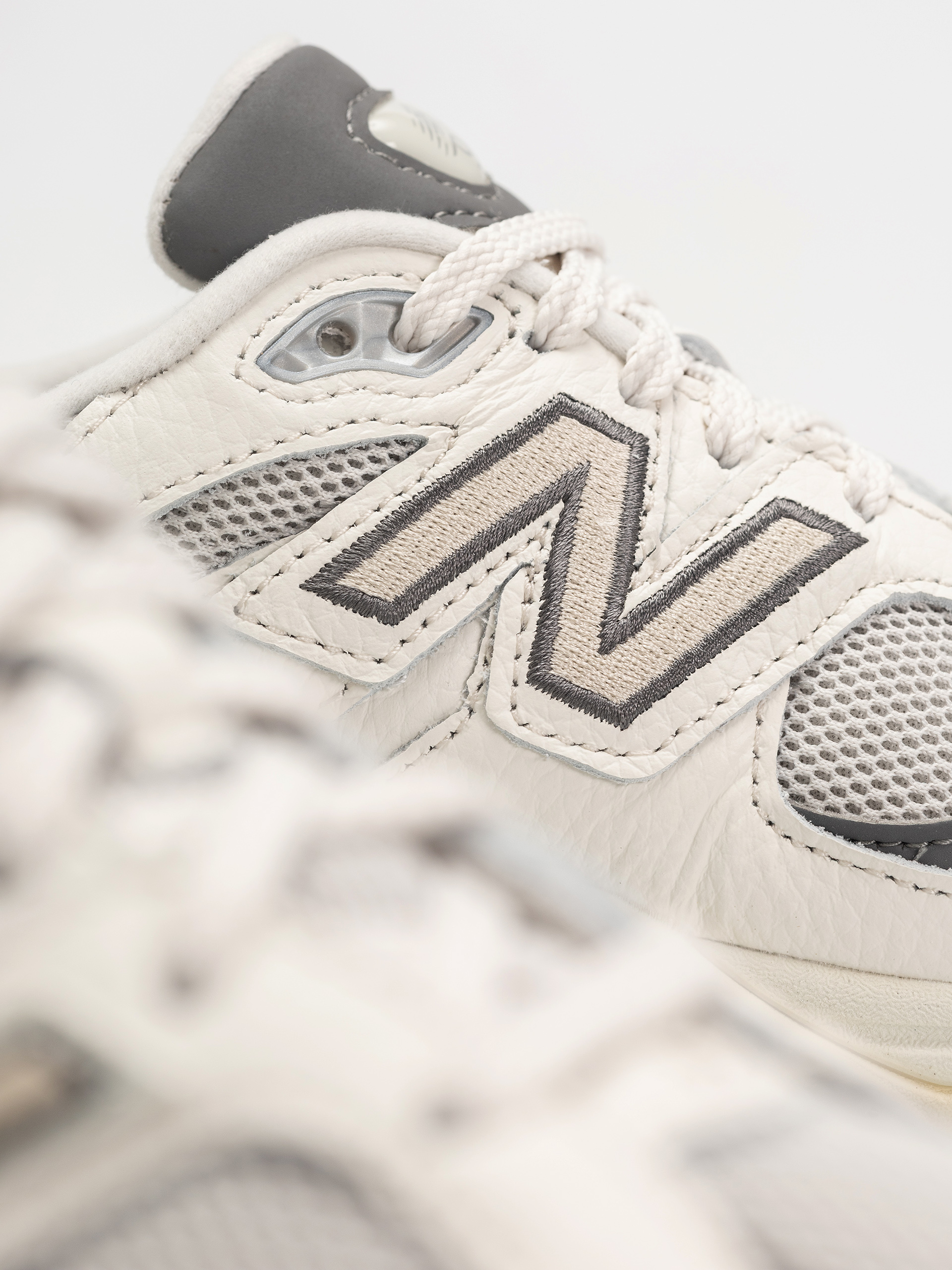 New Balance 9060 Schuhe (sea salt)