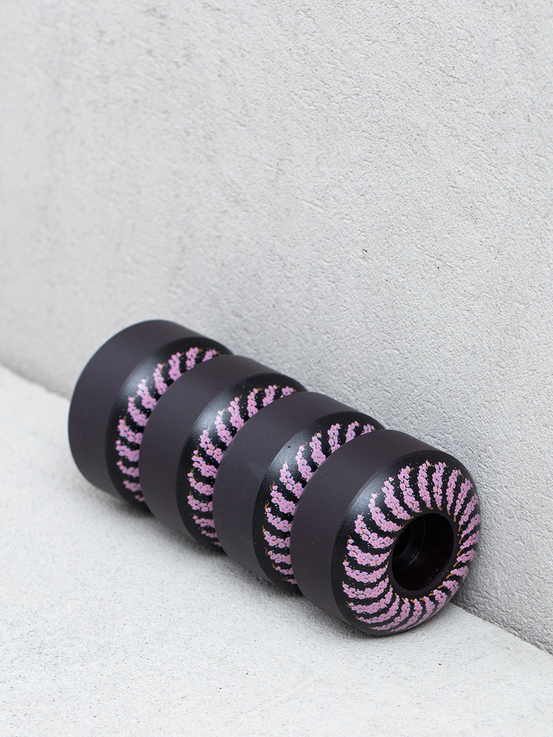 Spitfire F4 99D Yuto Cherry Blossom Classics Wheels (black)