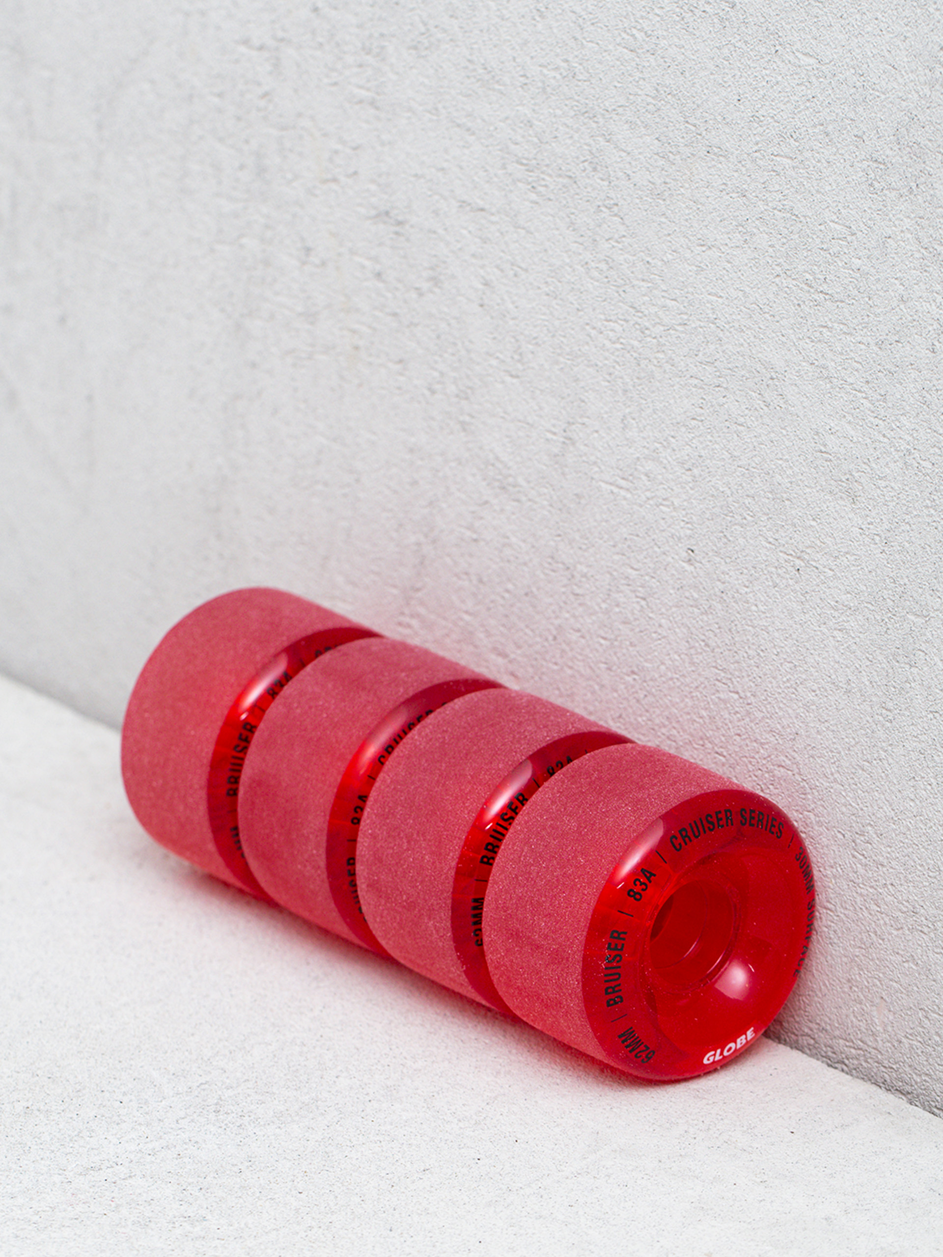 Globe Bruiser Wheels (clear red)