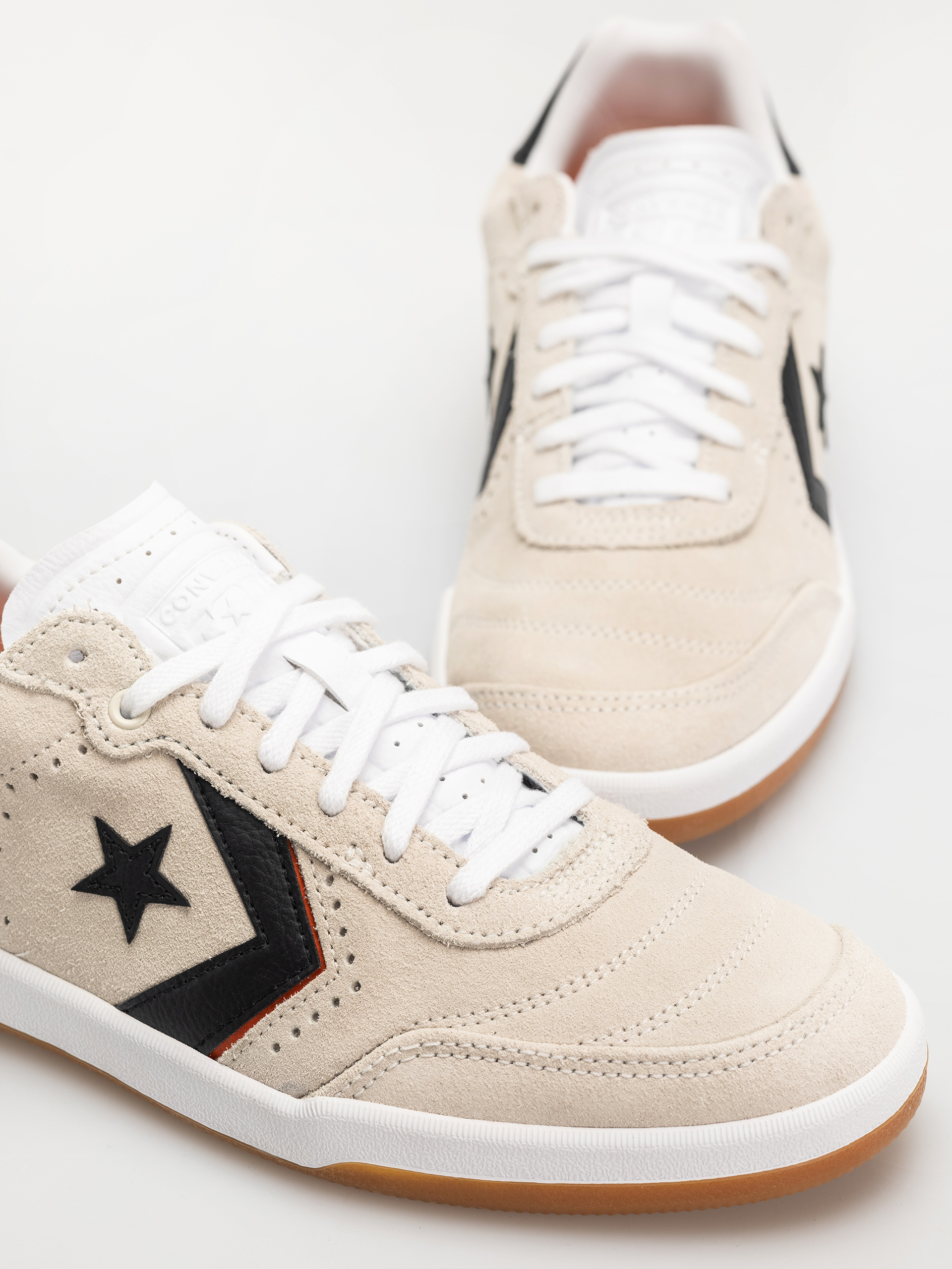 Converse Louie Lopez Pro 2 Shoes (egret/white/orange)