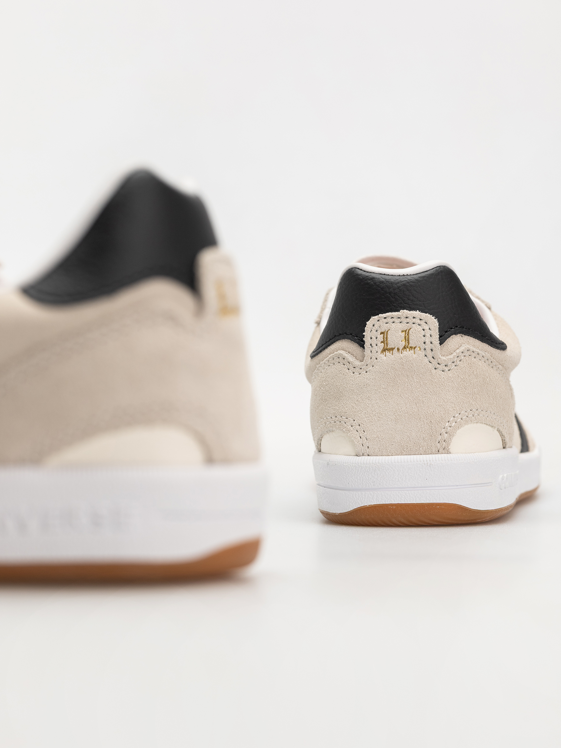 Converse Louie Lopez Pro 2 Schuhe (egret/white/orange)