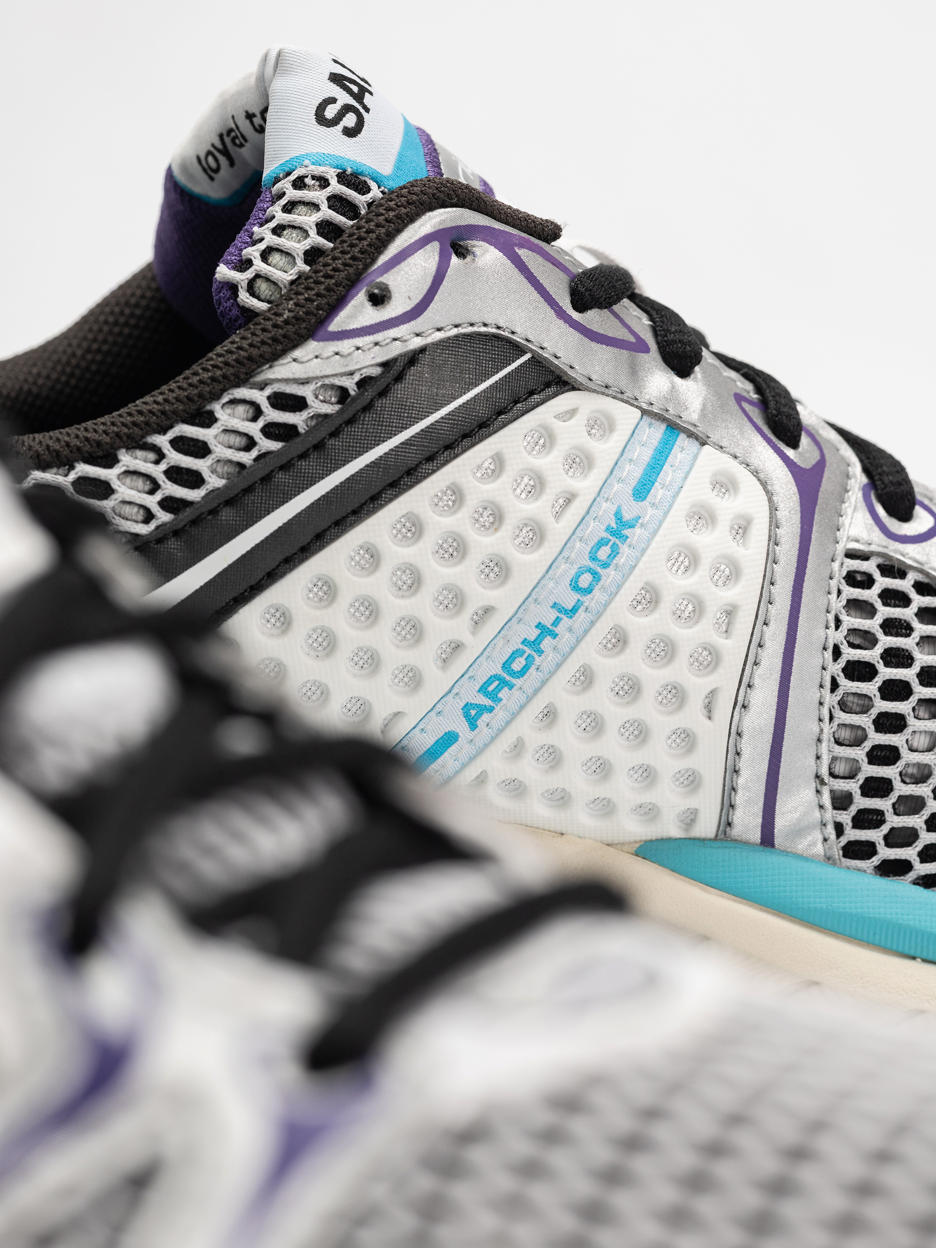 Saucony Schuhe Progrid Triumph 4 (white/blue)