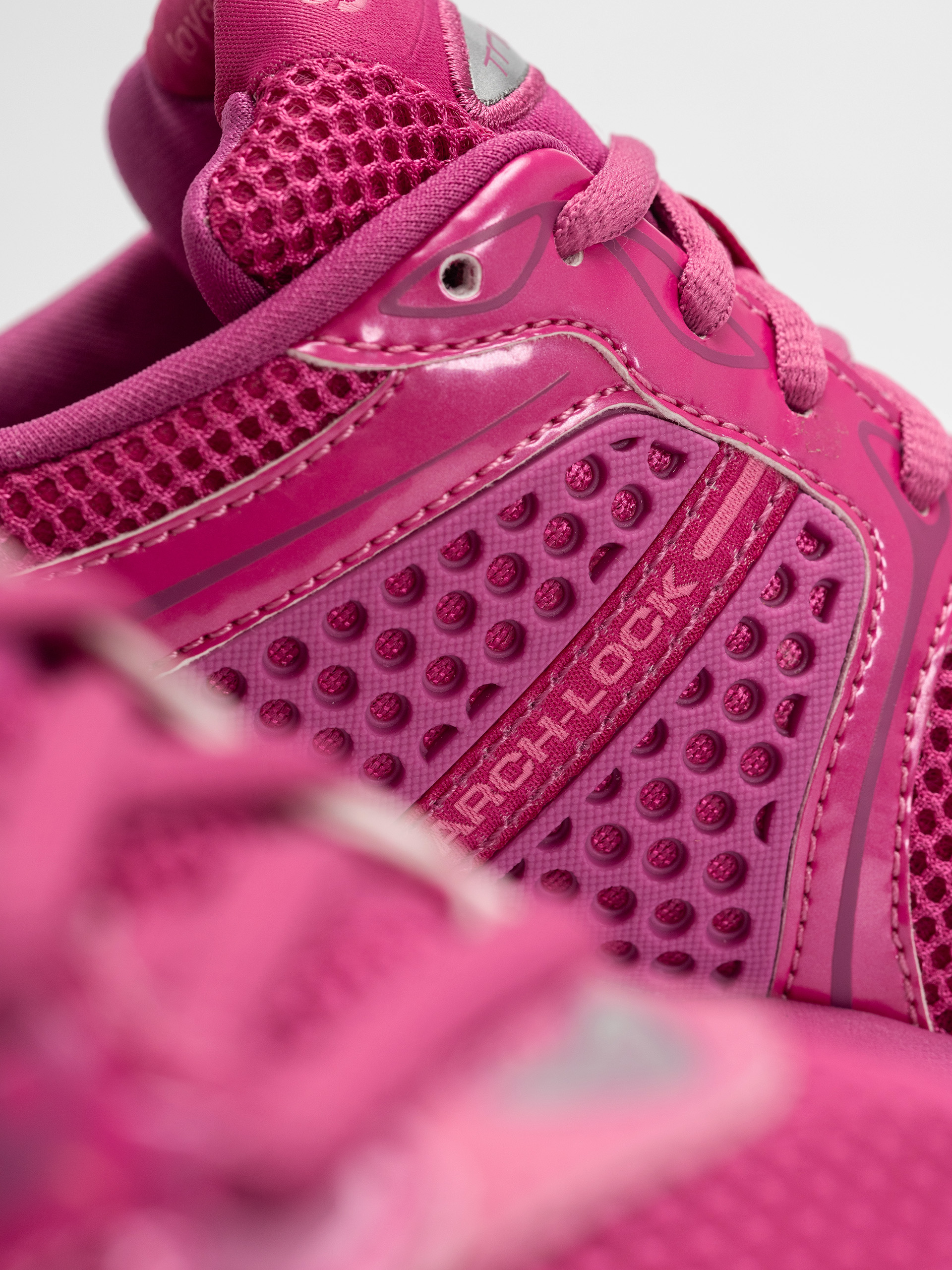 Saucony Schuhe Progrid Triumph 4 (pink)