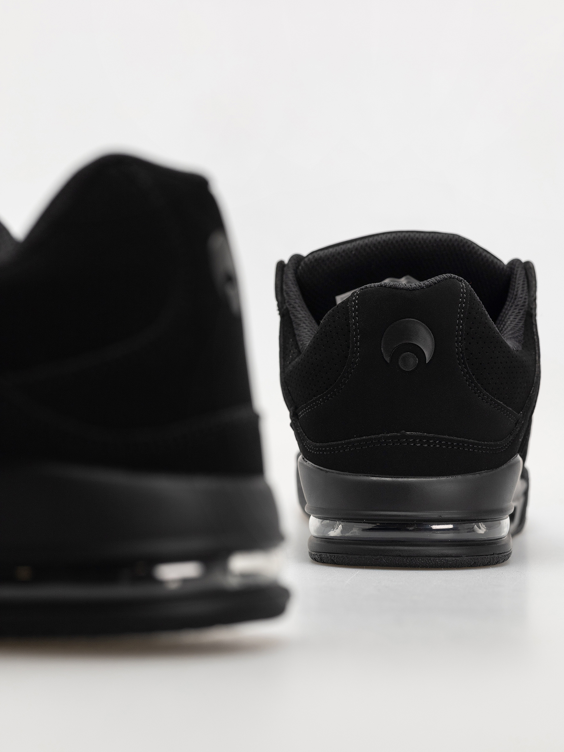 Osiris Pixel Shoes (black/black/black)