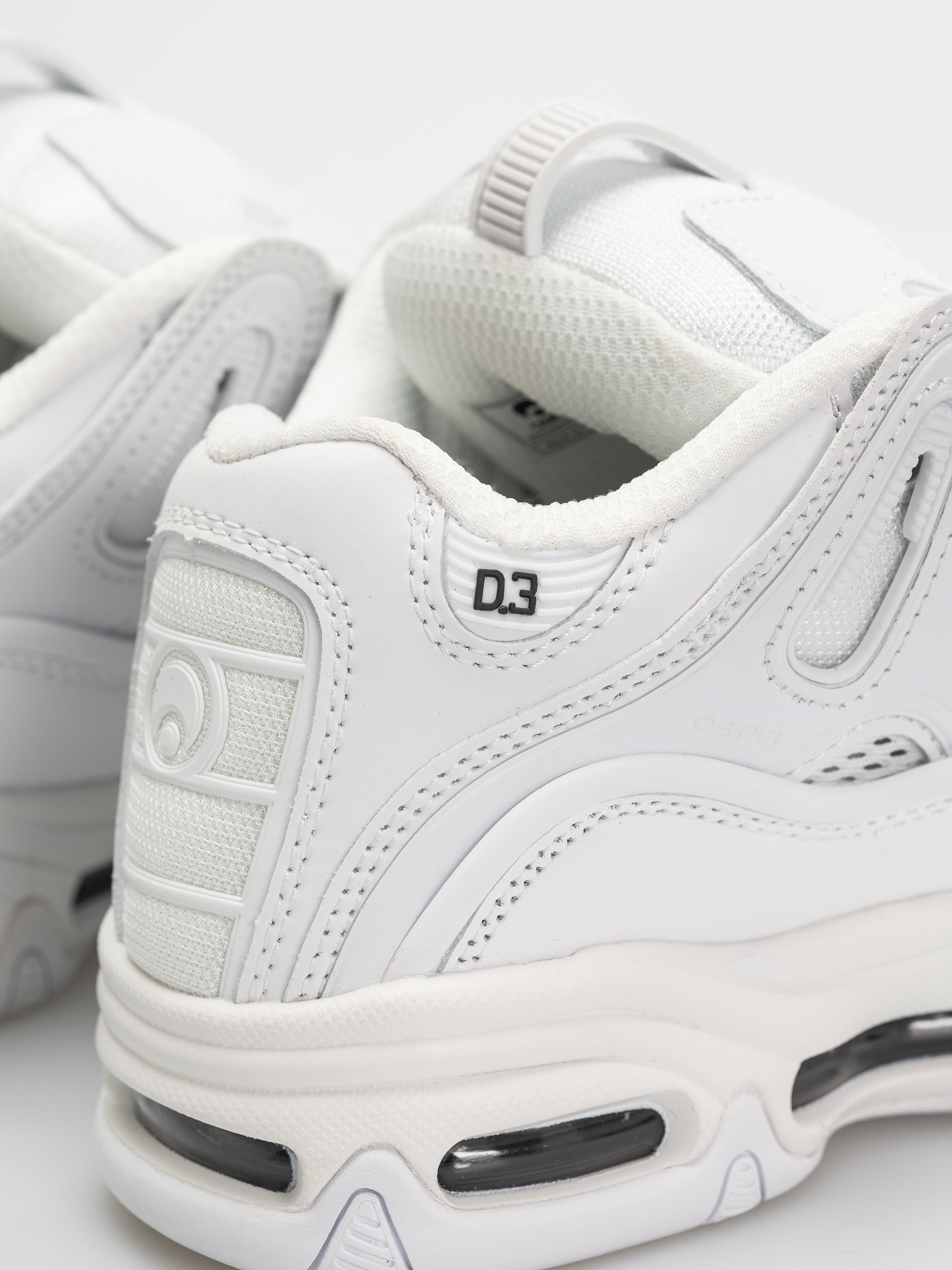 Osiris D3 2001 Schuhe (luminate/white/white)