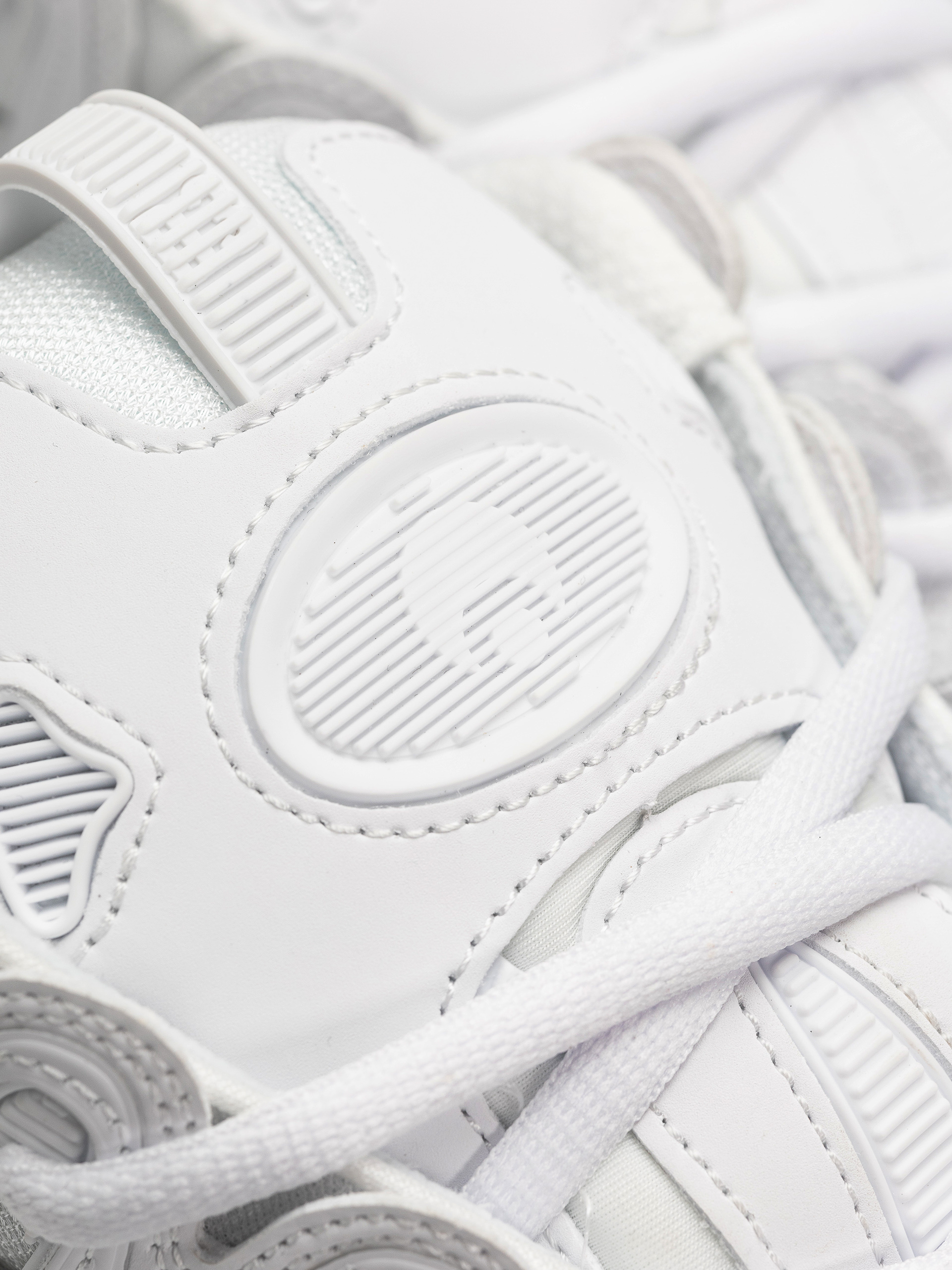 Osiris D3 2001 Schuhe (luminate/white/white)