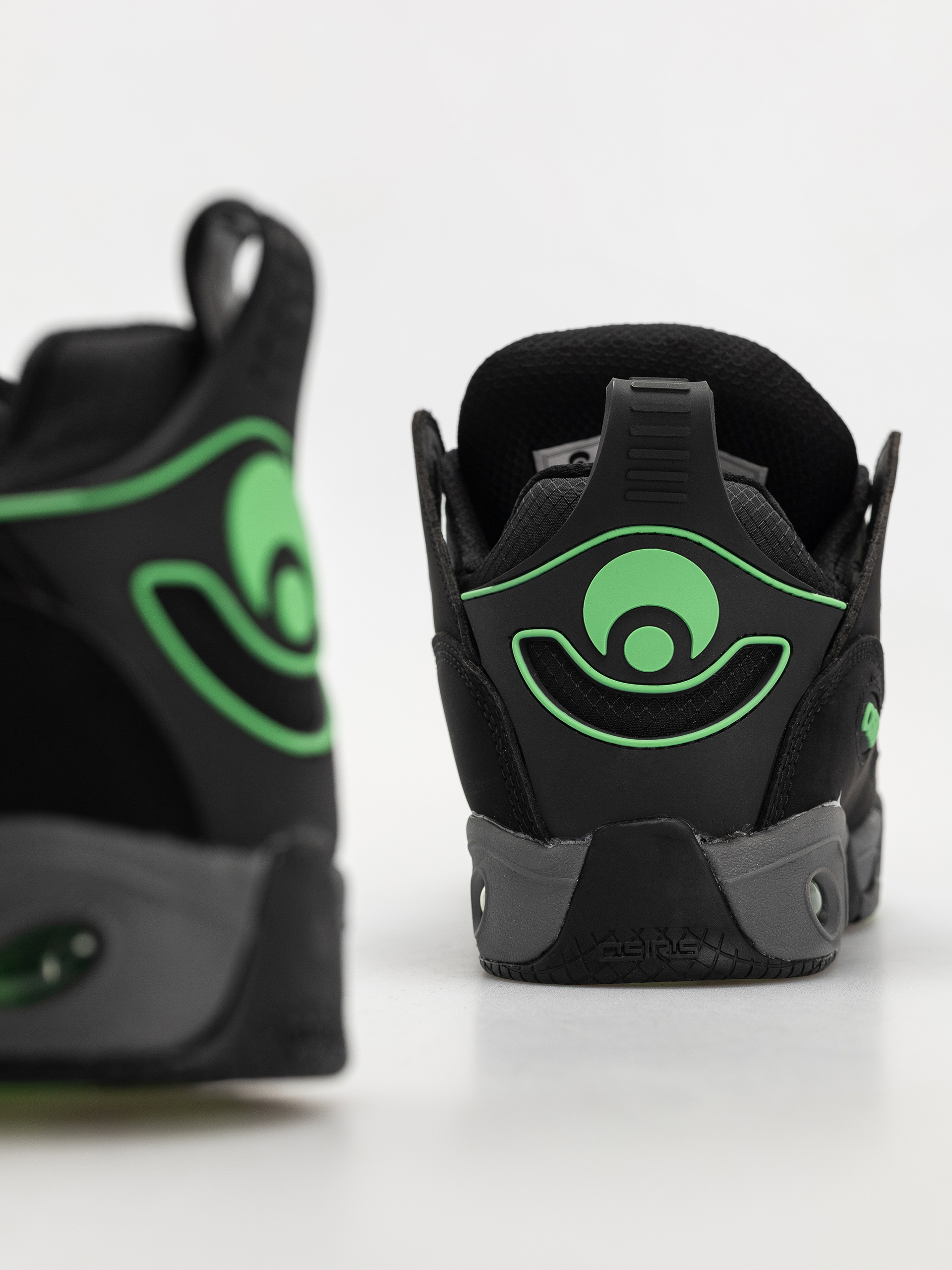 Osiris D3 E Schuhe (black/charcoal/green)