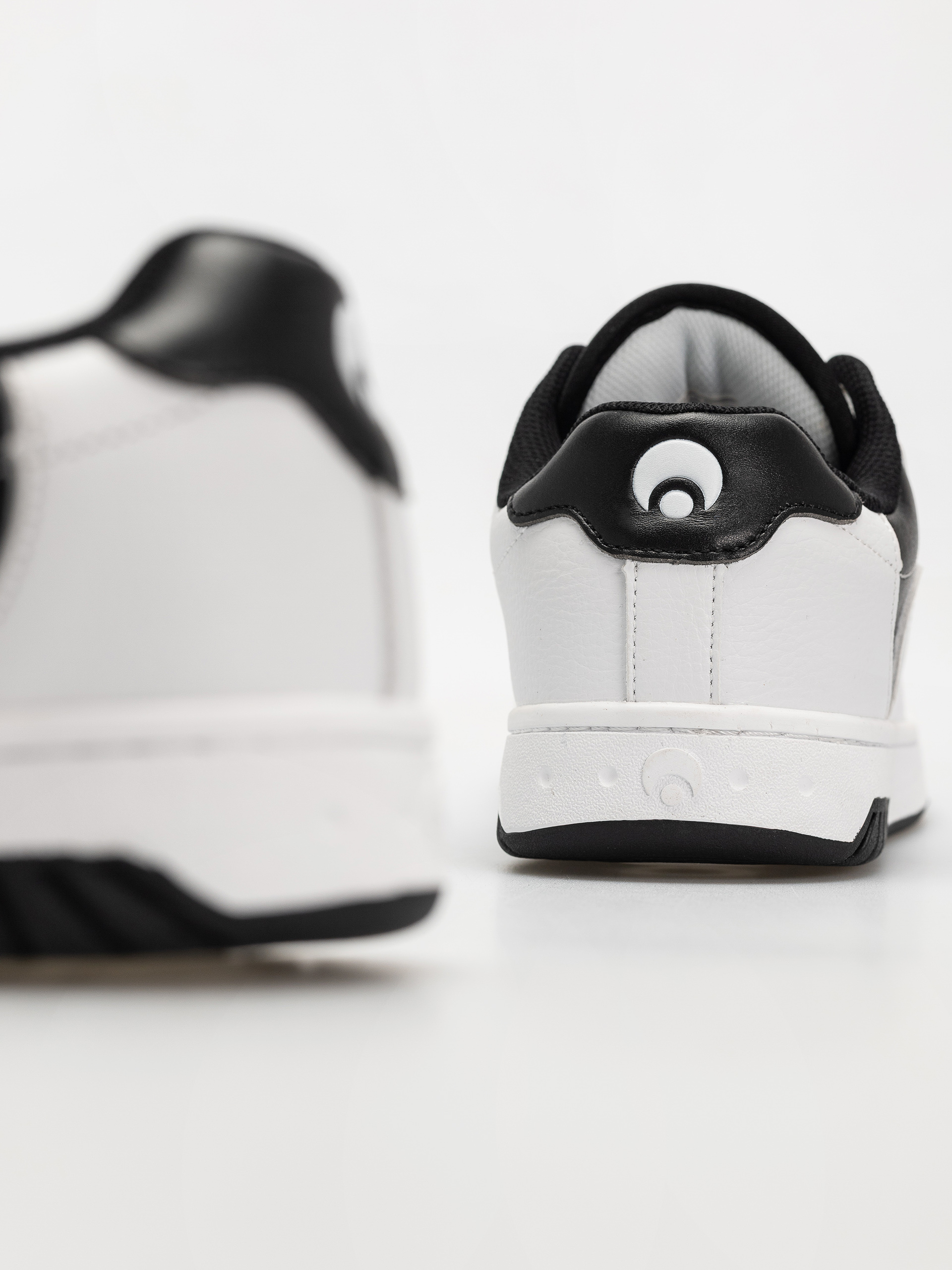 Osiris Troma Alt Schuhe (white/white/black)