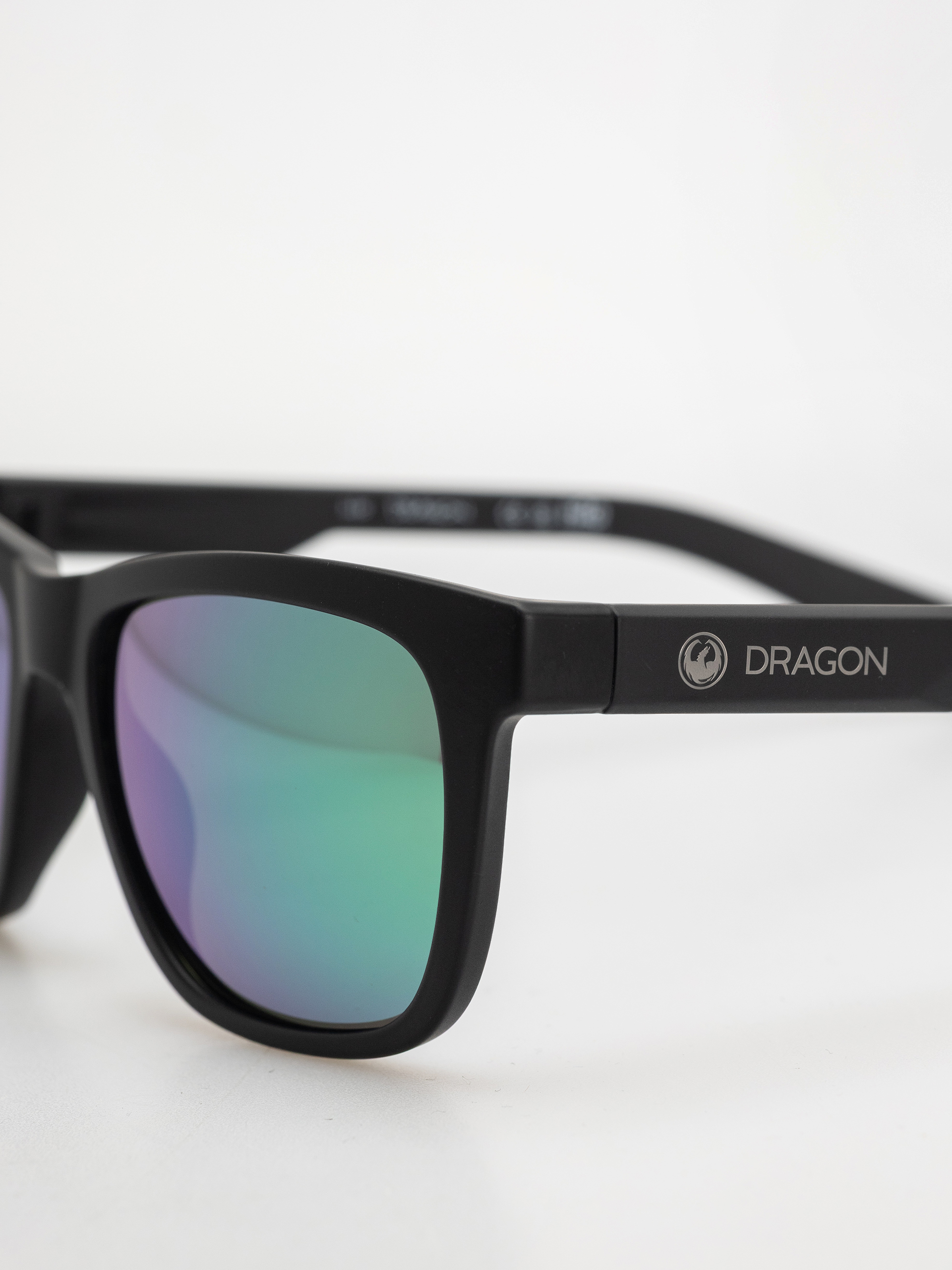Dragon Bishop Sonnenbrille (matte black h2o/lumalens green ion polar)