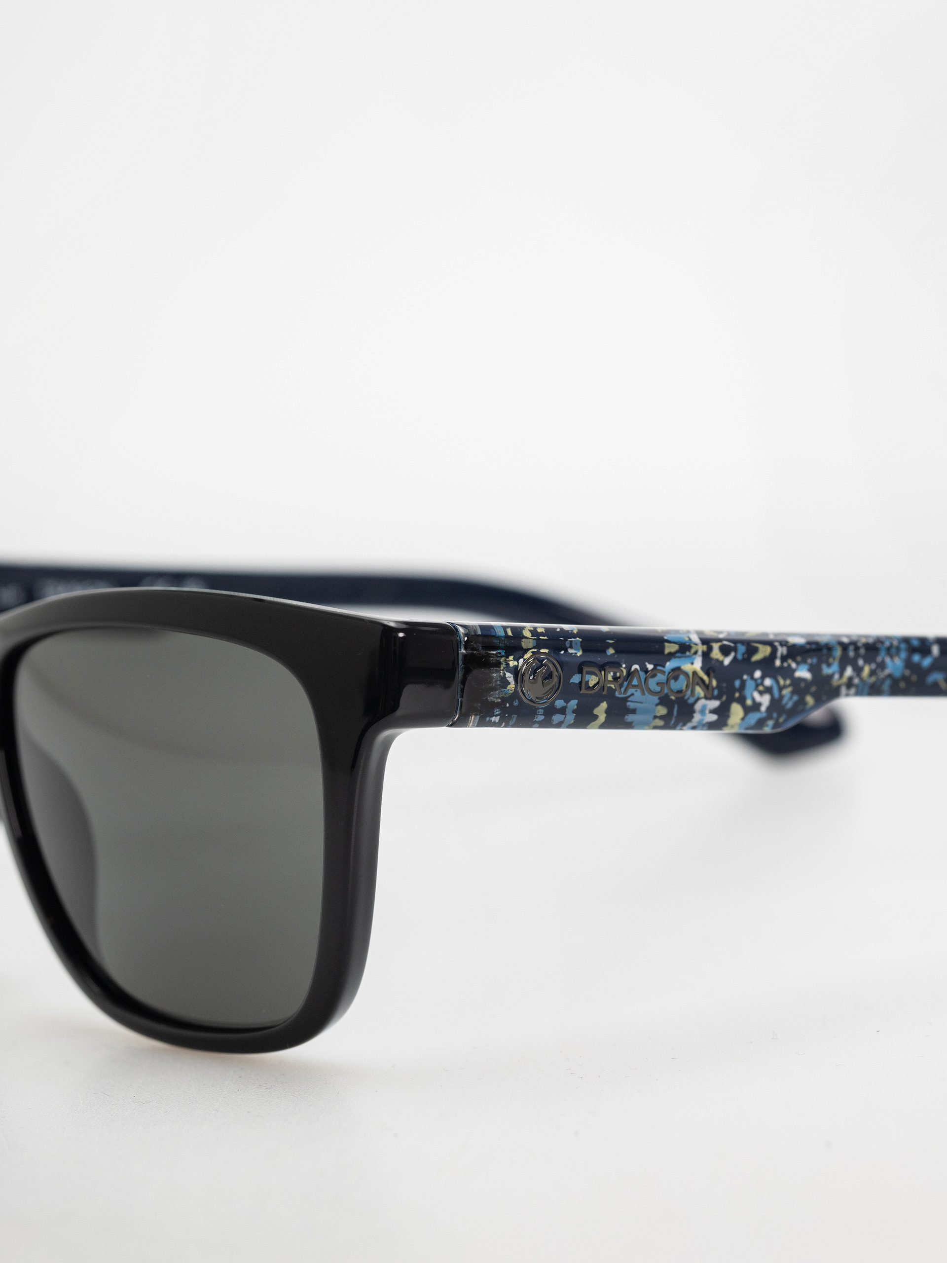 Dragon Bishop Sunglasses (black/bryan iguchi/lumalens smoke)